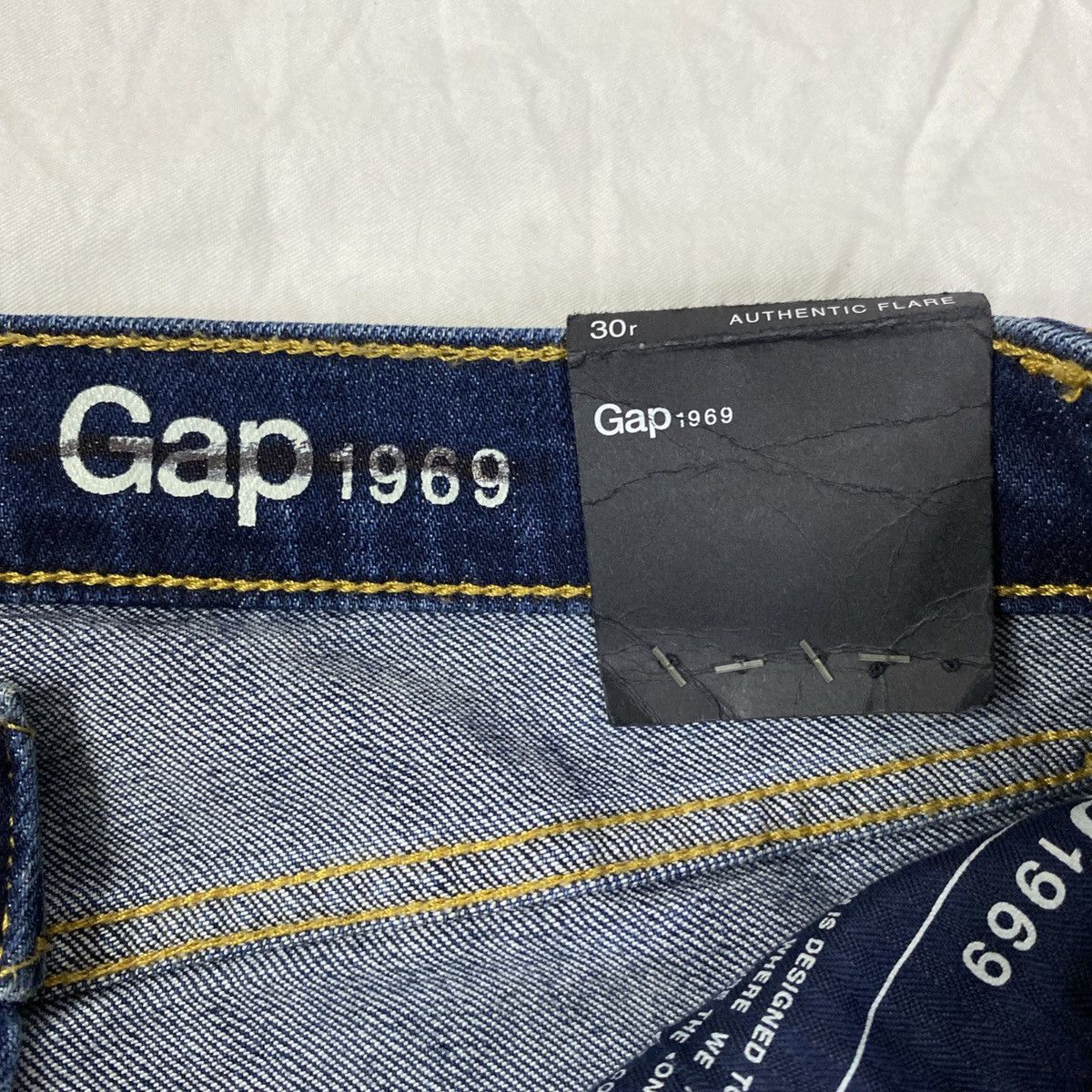 Gap Gap Authentic Flare High Rise Dark Women's Jeans Sz 30R NWT Size 30" / US 8 / IT 44 - 6 Thumbnail