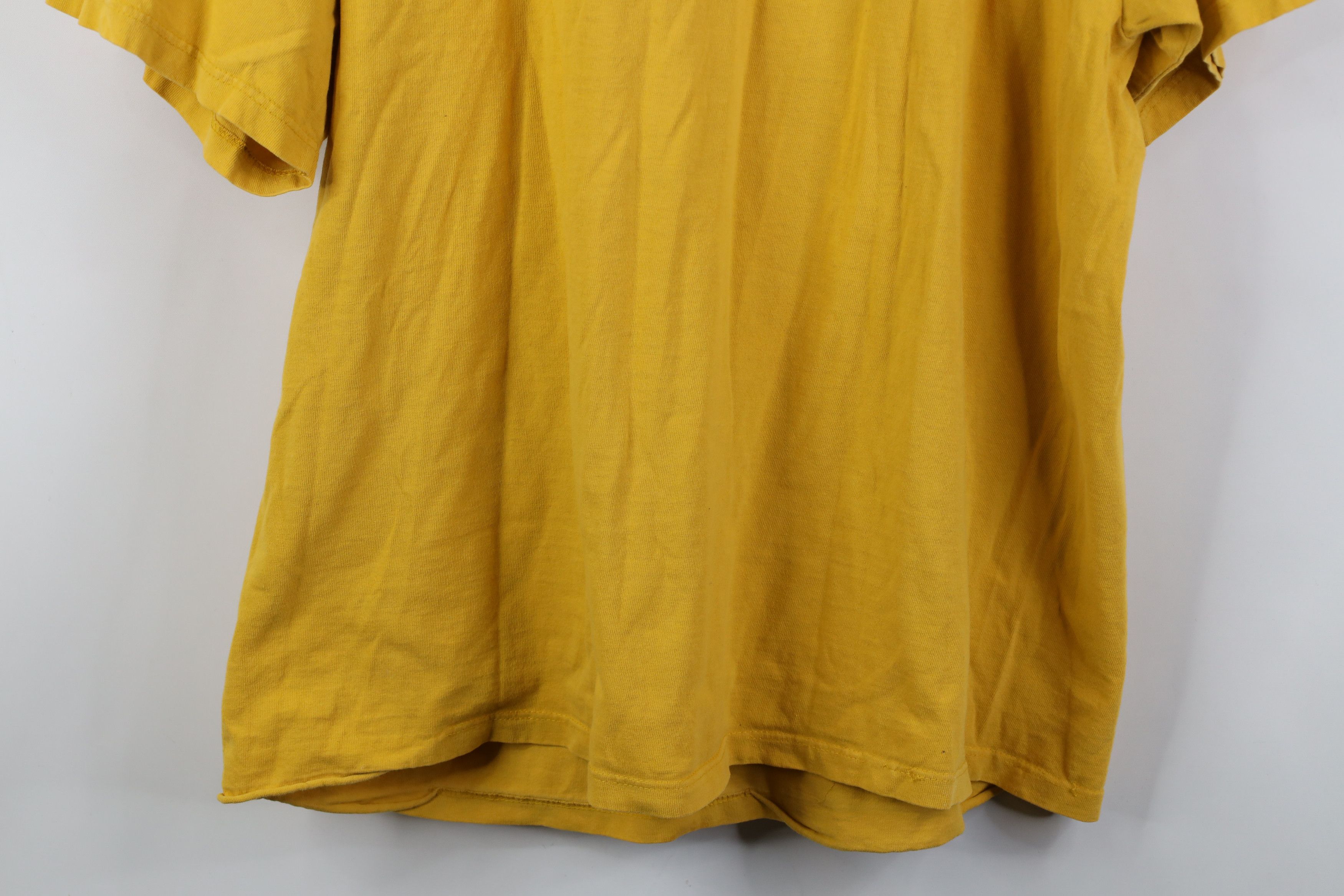 Nike Vintage Y2K Nike Scott Spell Out Big Swoosh Logo T-Shirt Size US XL / EU 56 / 4 - 14 Thumbnail