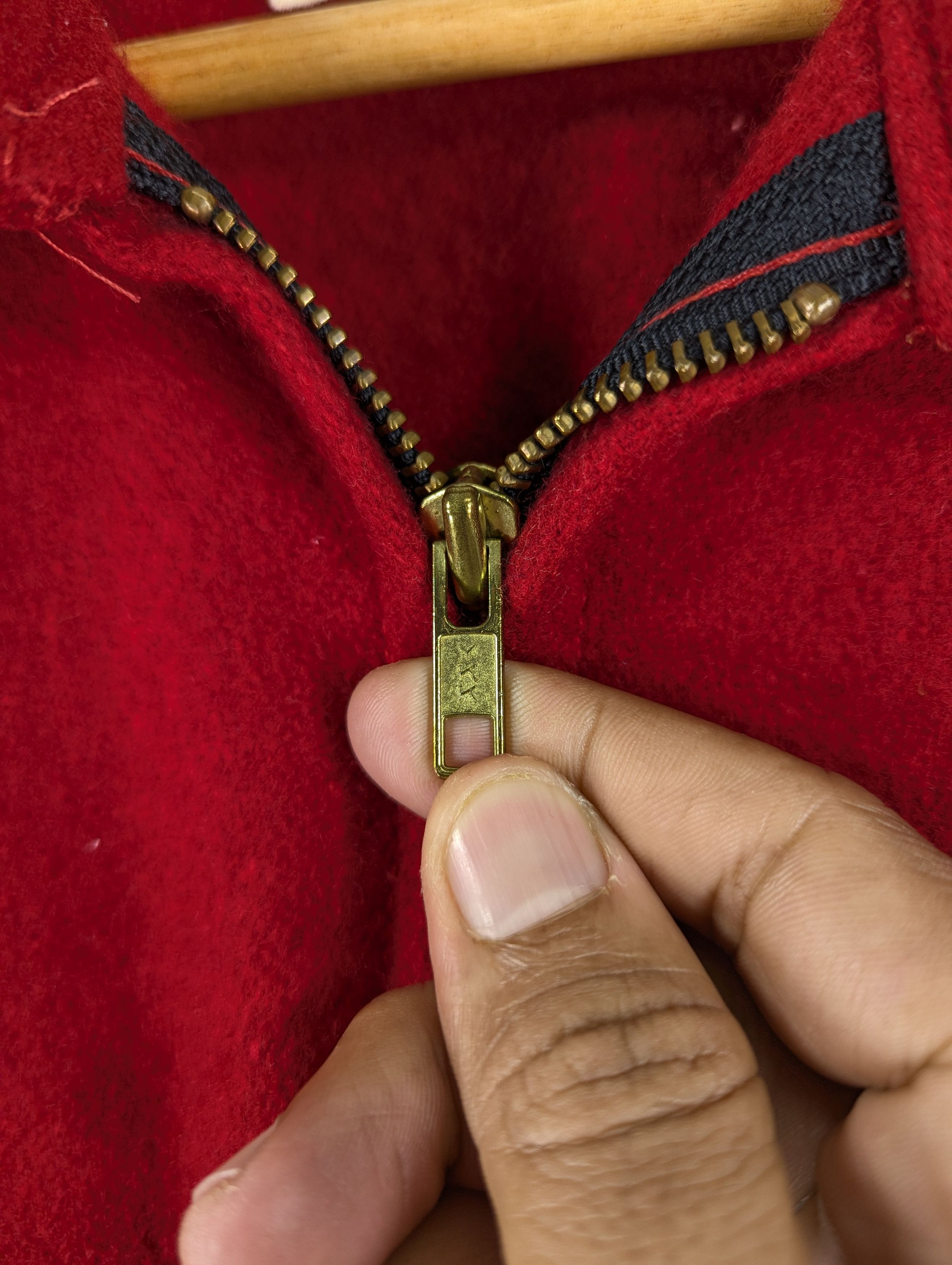 Vintage Vintage 1980s Melton Red Wool Jacket Size US L / EU 52-54 / 3 - 10 Thumbnail