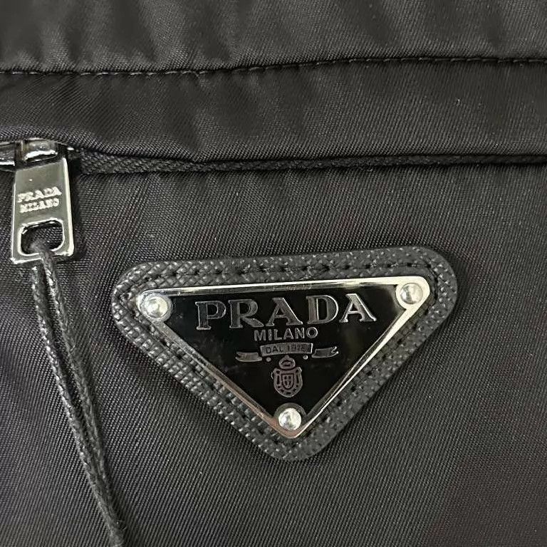 Prada Prada Triangle Logo Wool Knit Sweater 48 Size US M / EU 48-50 / 2 - 6 Thumbnail