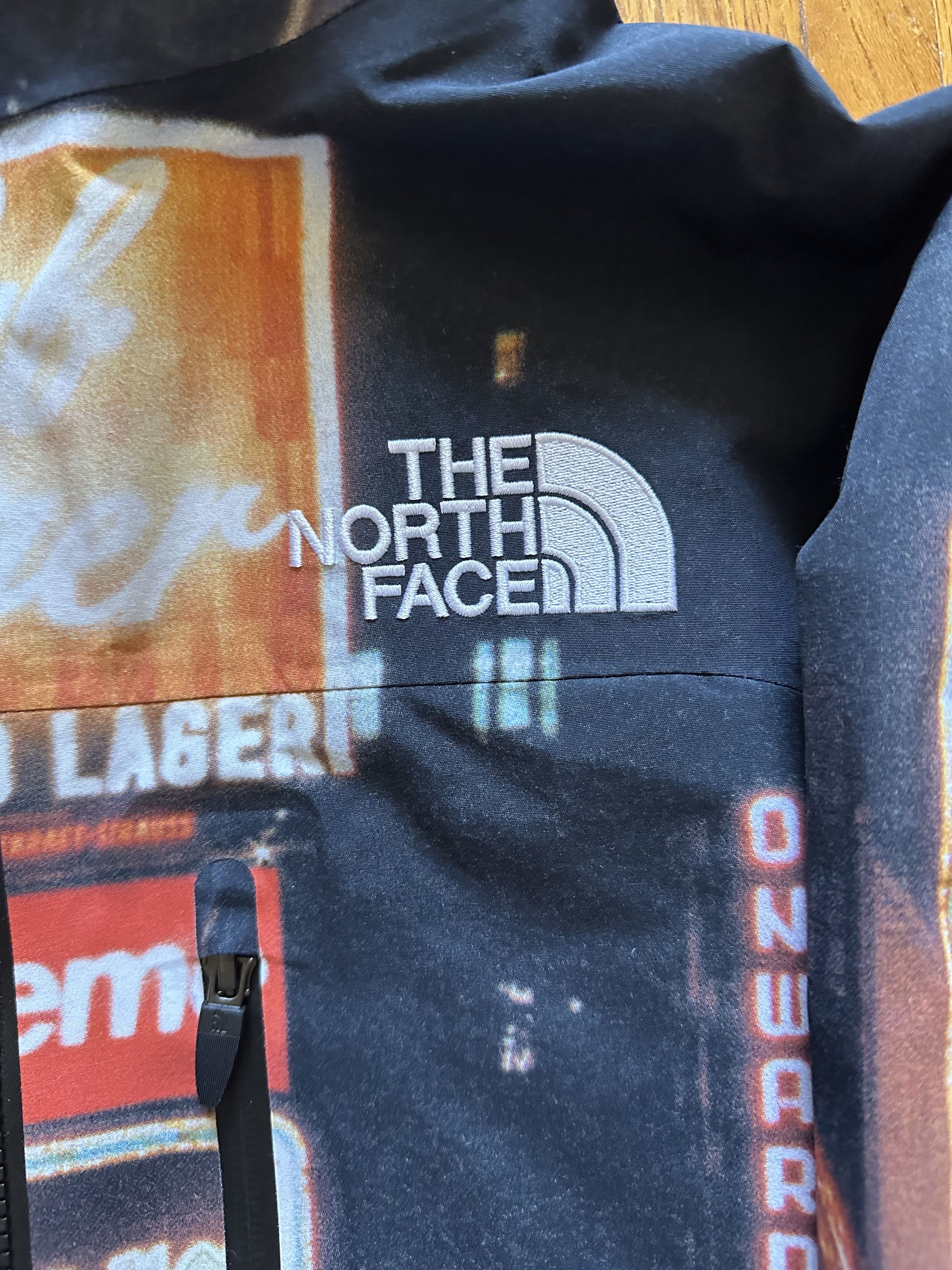 Supreme × The North Face Supreme The North Face Taped Seam Shell Jacket Size US L / EU 52-54 / 3 - 3 Thumbnail