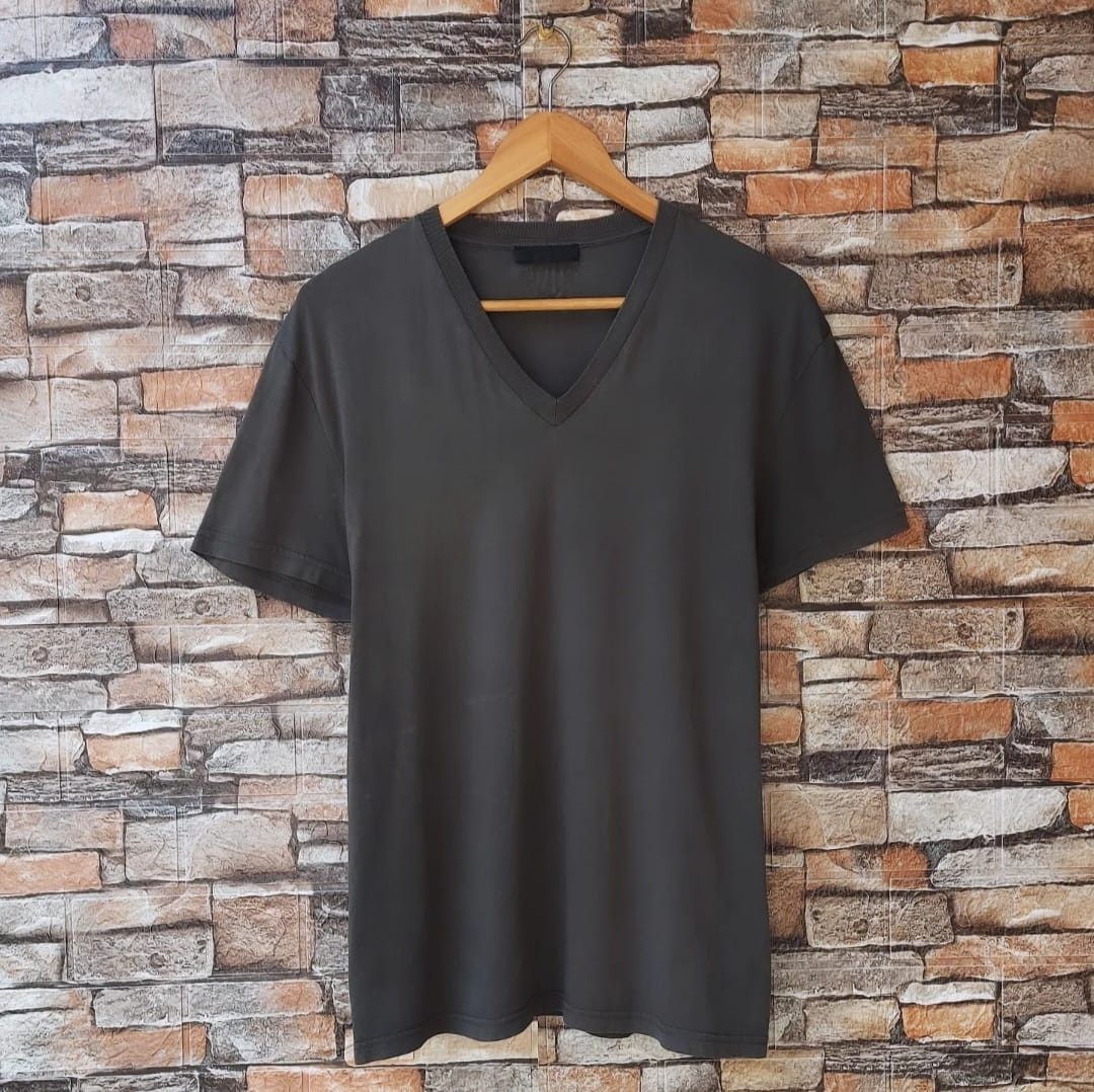 Prada PRADA VNECK TSHIRT Size US M / EU 48-50 / 2 - 1 Thumbnail