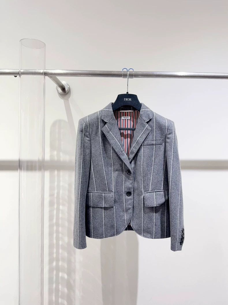 Thom Browne thom browne Size 36 Jacket 2503-Nextarrow Size US S / EU 44-46 / 1 - 1 Thumbnail
