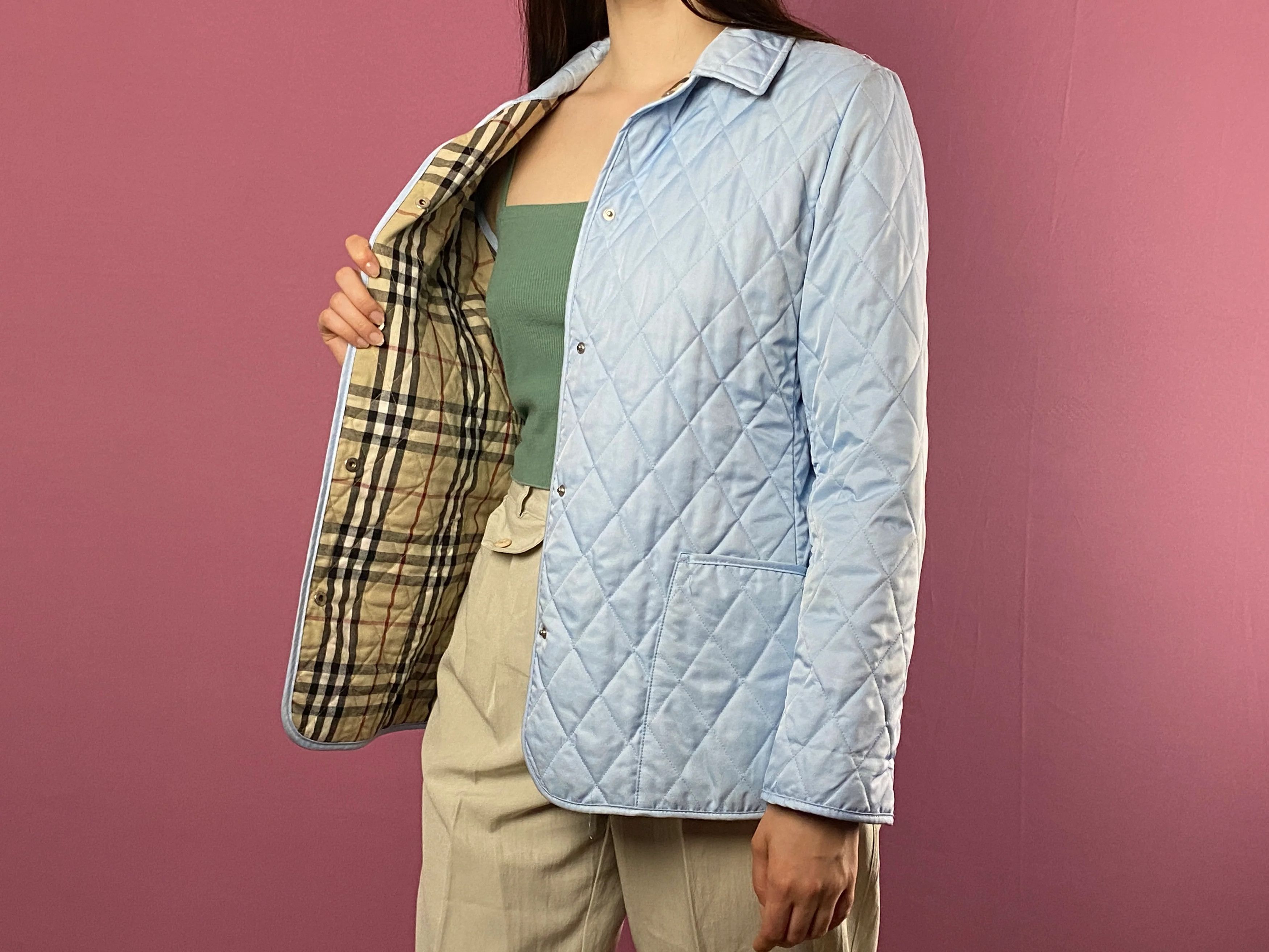 Burberry Burberry London Vintage Women's Quilted Jacket - S Size S / US 4 / IT 40 - 2 Thumbnail
