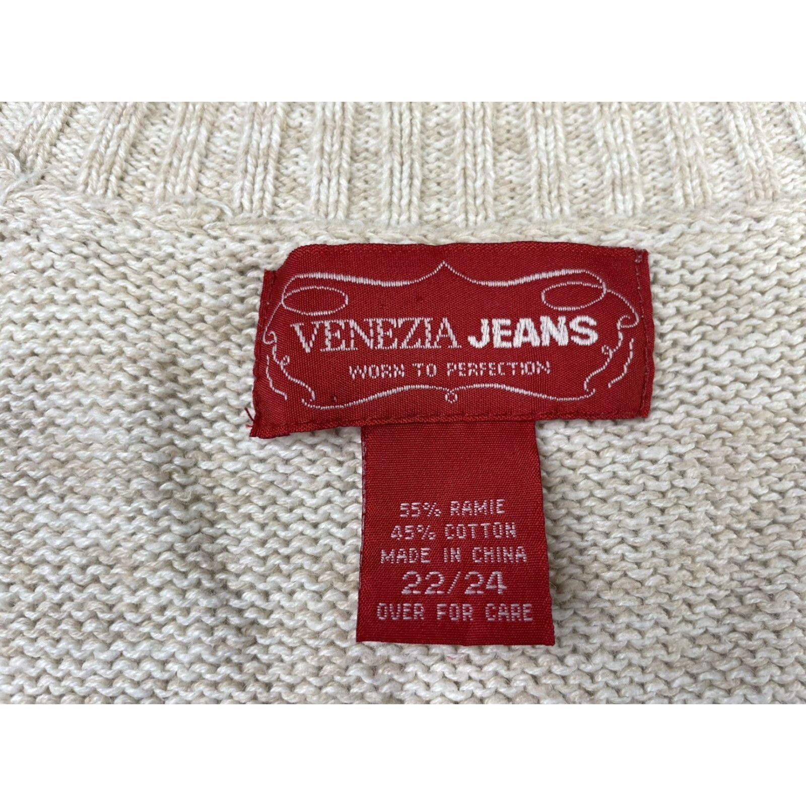 Vintage Venezia Vintage Plus Size 22/24 Christmas Embroidered Knit Sweater - Beige Pullover Womens Winter Shirt? Size 3XL / US 20-22 - 3 Thumbnail
