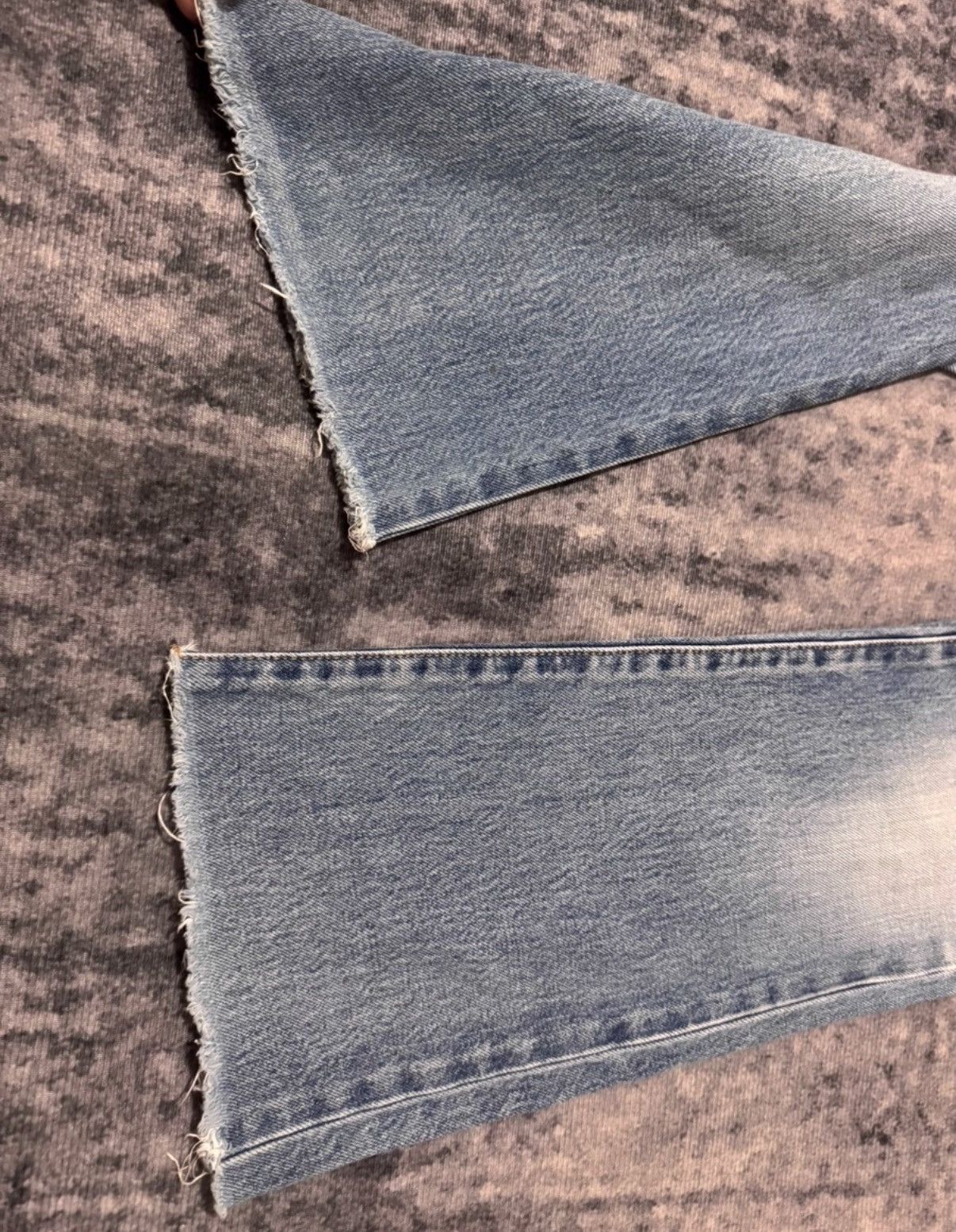 Saint Laurent Paris Saint Laurent 16FW Flared Frayed Hem Denim Jeans Size US 26 / EU 42 - 5 Thumbnail