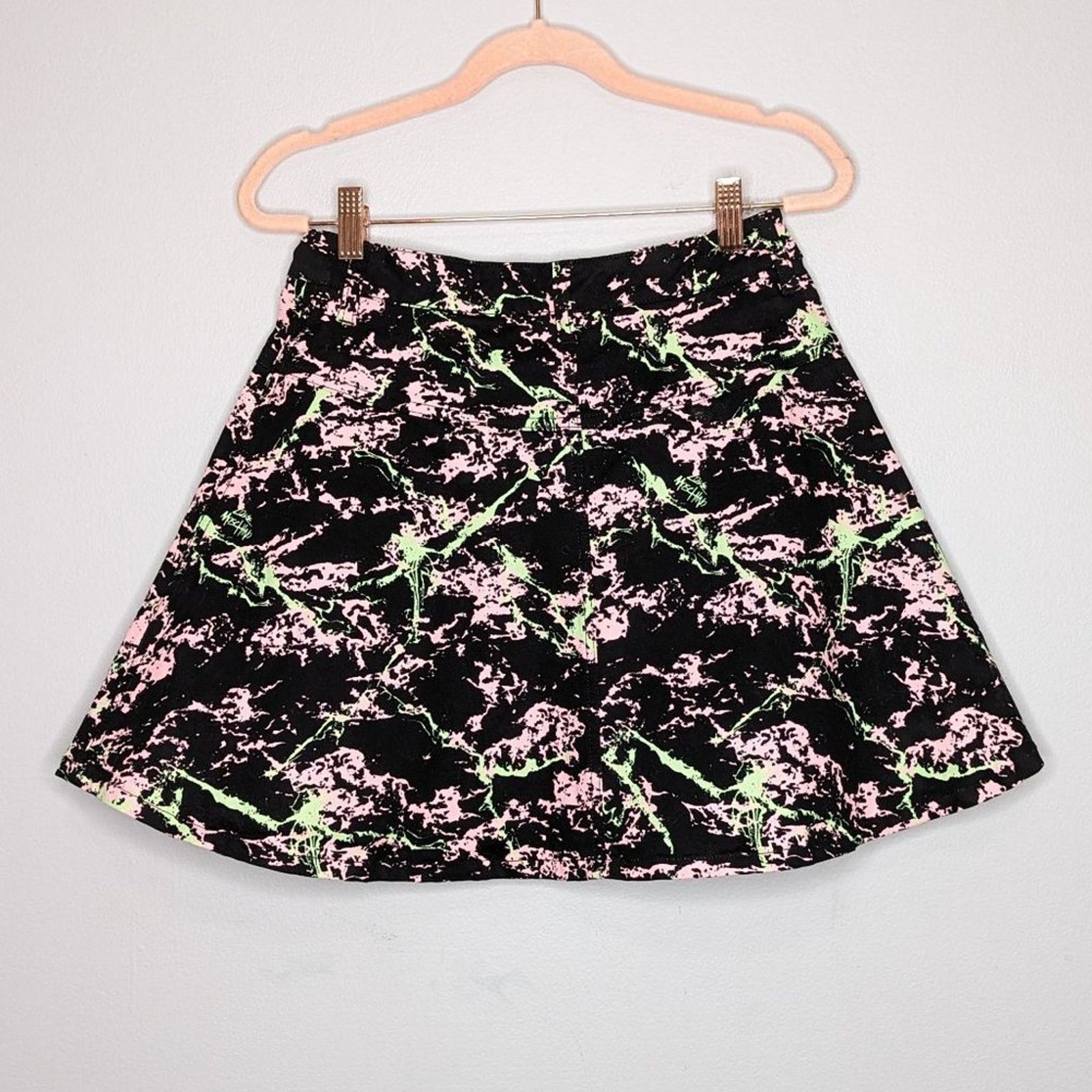 Love Moschino Love Moschino Black And Neon Splatter Print Mini Skirt Size 27" / US 4 / IT 40 - 2 Thumbnail