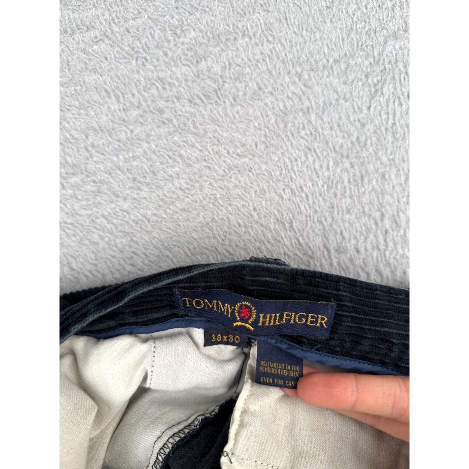 Tommy Hilfiger Tommy Hilfiger Pants Mens 38 Black Corduroy Cotton Straight Leg Zip Fly 38x30 Size US 38 / EU 54 - 6 Thumbnail