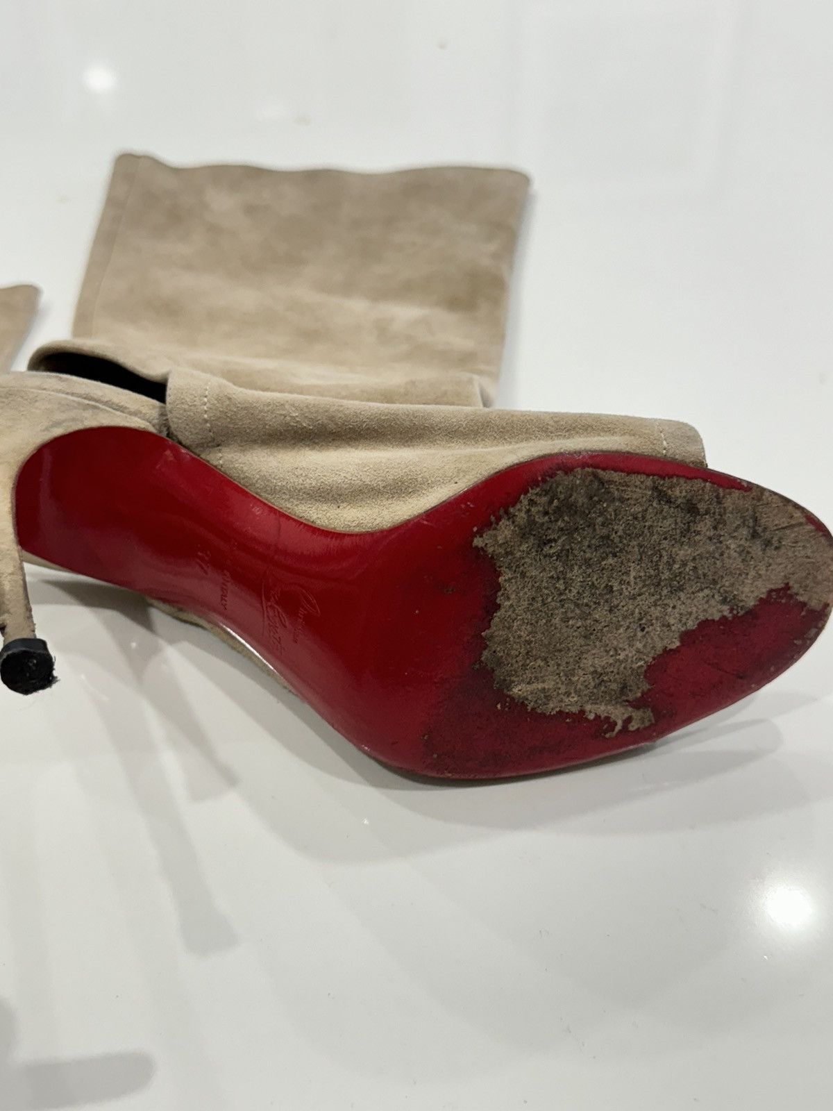 Christian Louboutin Christian Louboutin 37 (6.5 us) Size US 7 / IT 37 - 5 Thumbnail