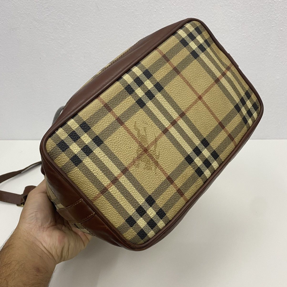 Burberry ‼️LASTDROP‼️BURBERRY NOVA CHECK BUCKET DRAWSTRING SHOULDER BAG Size ONE SIZE - 9 Thumbnail