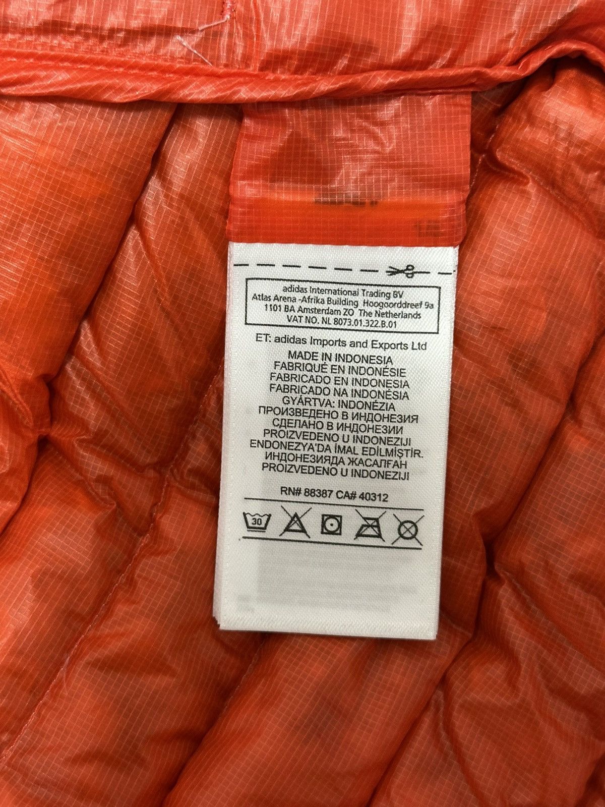 Adidas Adidas Germany Olympic Puffer Jacket XS Size Size XS / US 0-2 / IT 36-38 - 10 Thumbnail