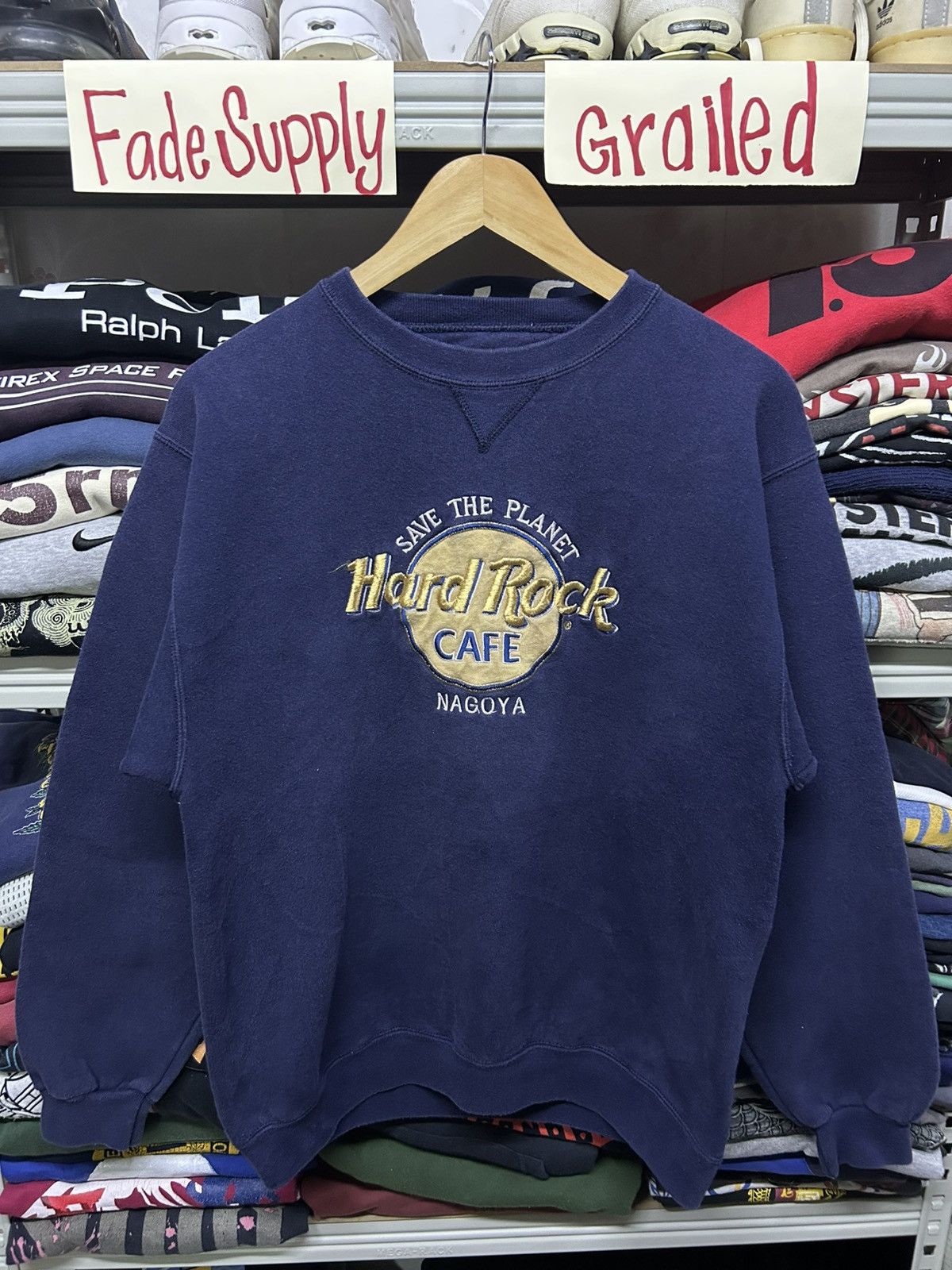 Hard Rock Cafe Vintage Hard Rock Cafe Nagoya sweatshirt Size US M / EU 48-50 / 2 - 1 Thumbnail