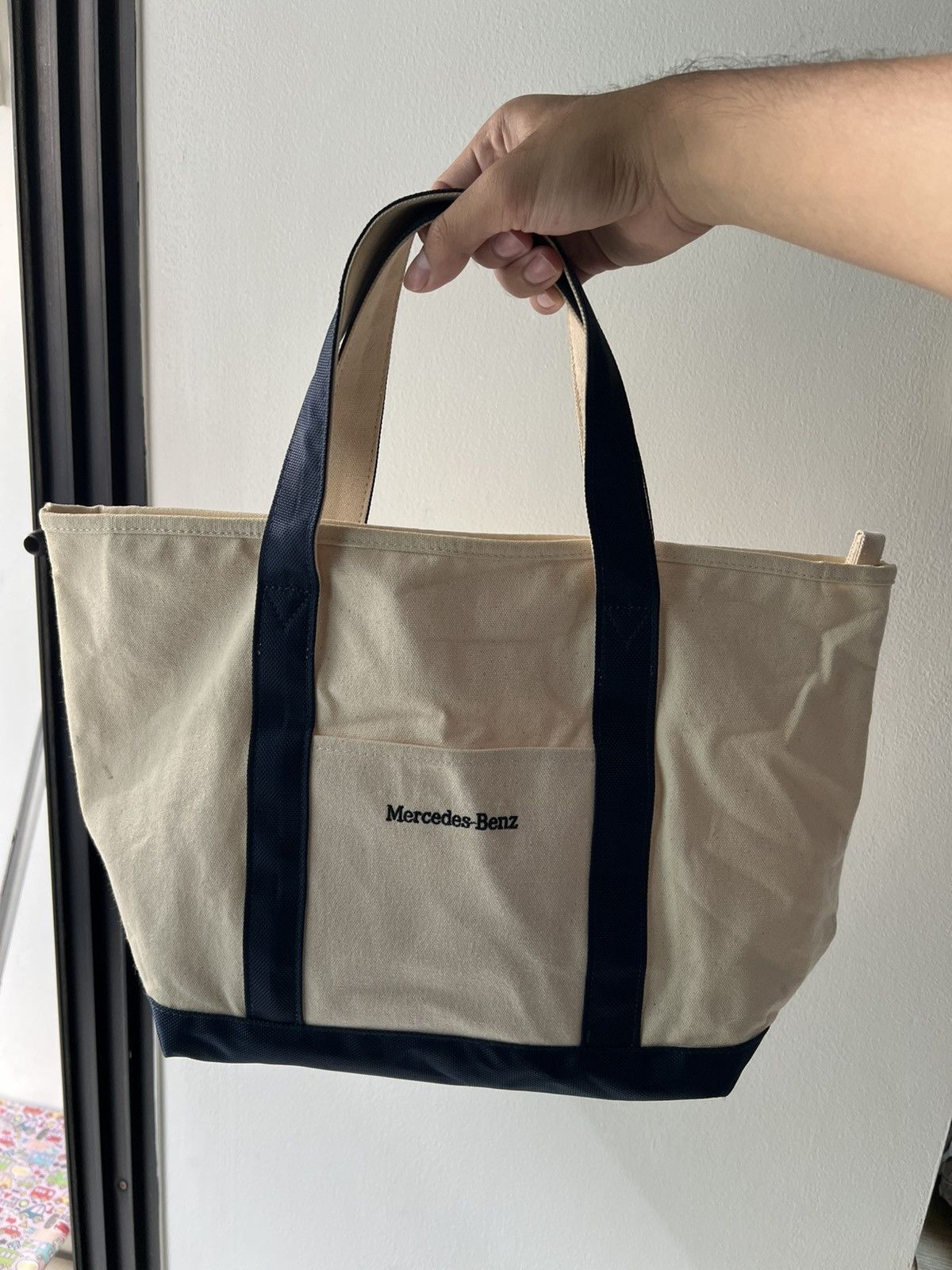 Mercedes-Benz Mercedes-Benz Hand Bags Size ONE SIZE - 1 Thumbnail