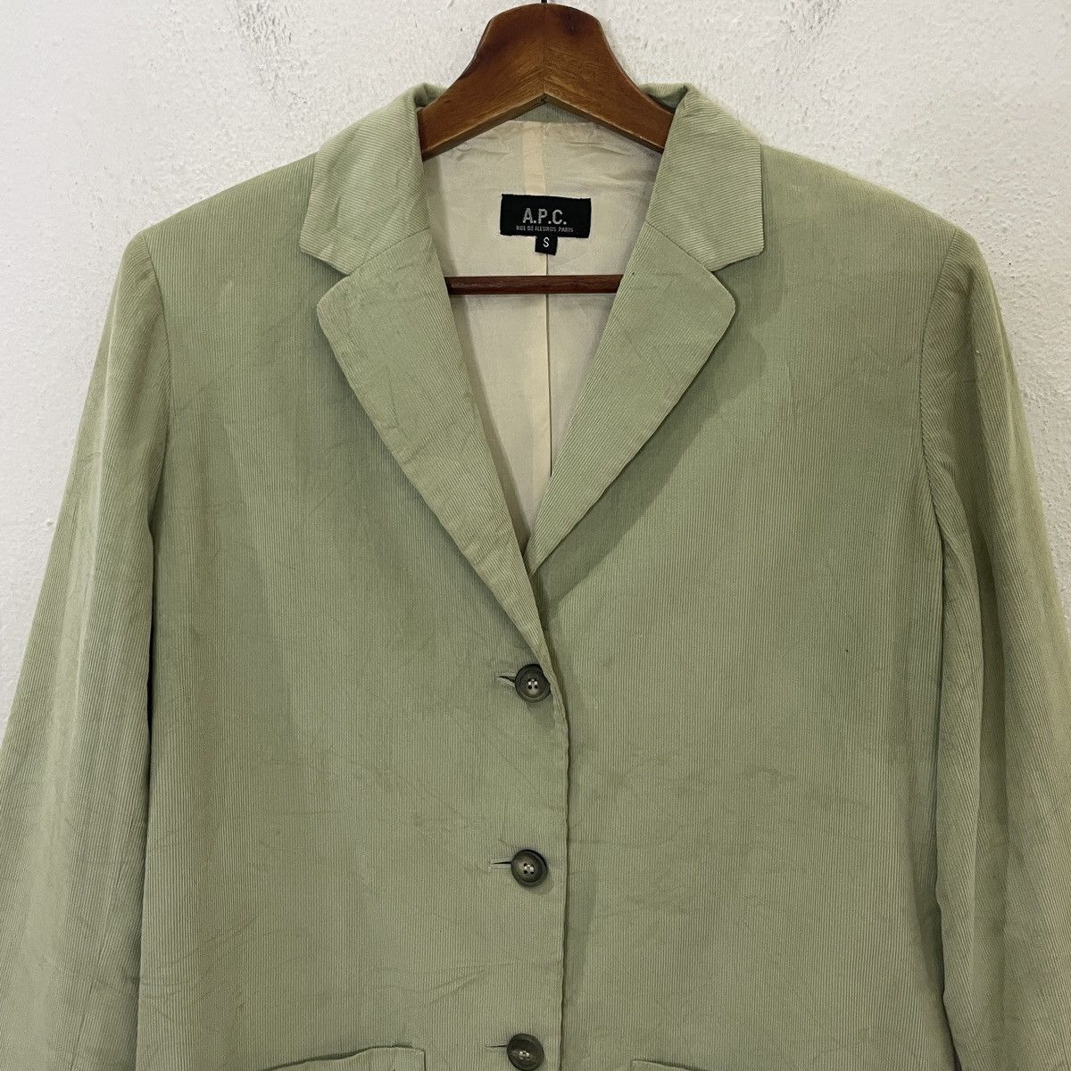 A.P.C. Vintage A.P.C Corduroy Faded Coat Jacket Size US S / EU 44-46 / 1 - 4 Thumbnail