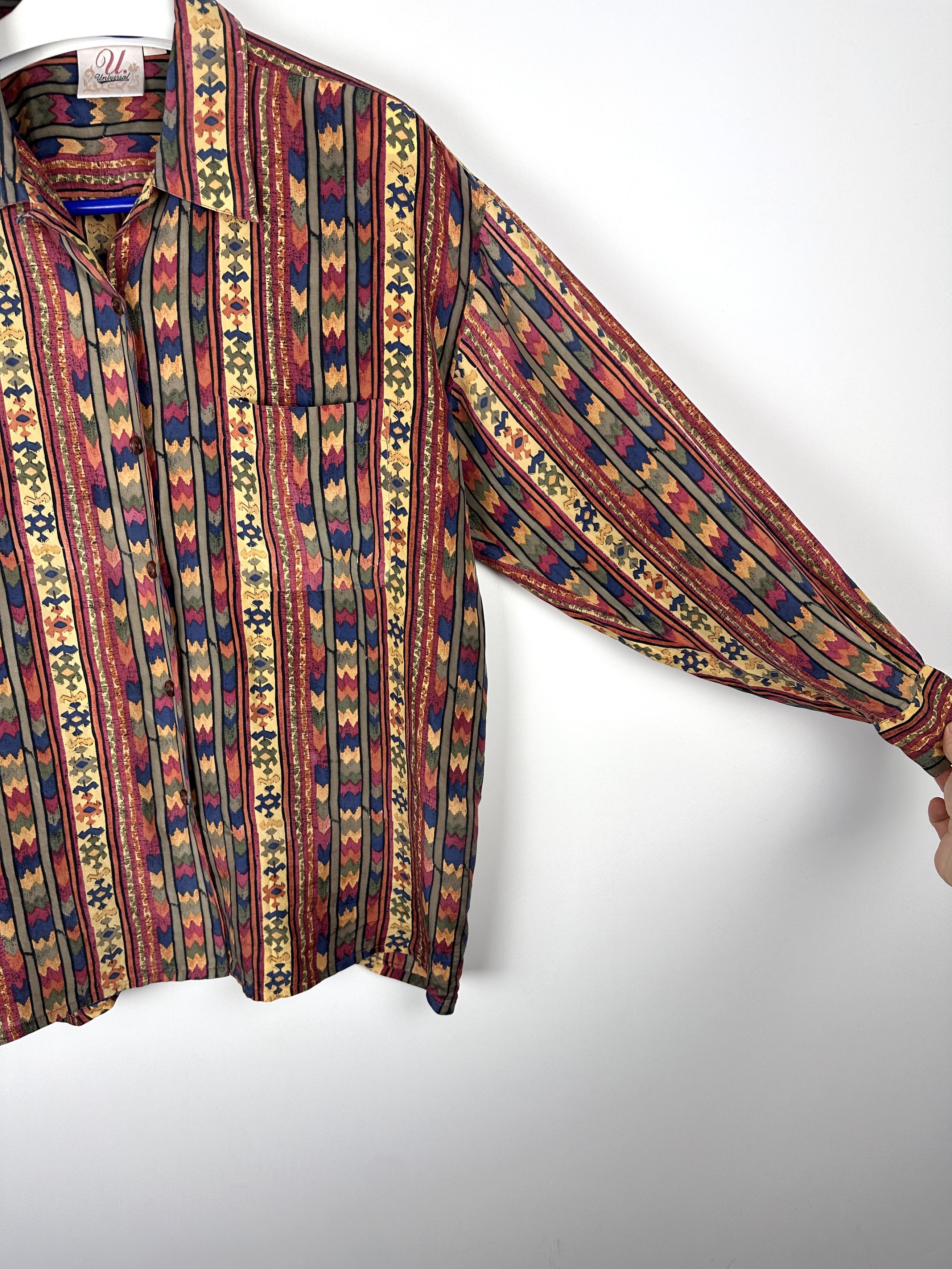 Vintage Vintage silk oversize shirt button up hippie 90s Size US M / EU 48-50 / 2 - 4 Thumbnail