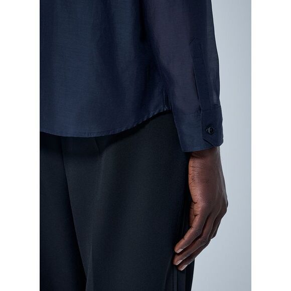 Saint Laurent Paris o1s1wg110126 826663 Chemise S66m Simple Couche Shirt Blue Size US S / EU 44-46 / 1 - 6 Thumbnail