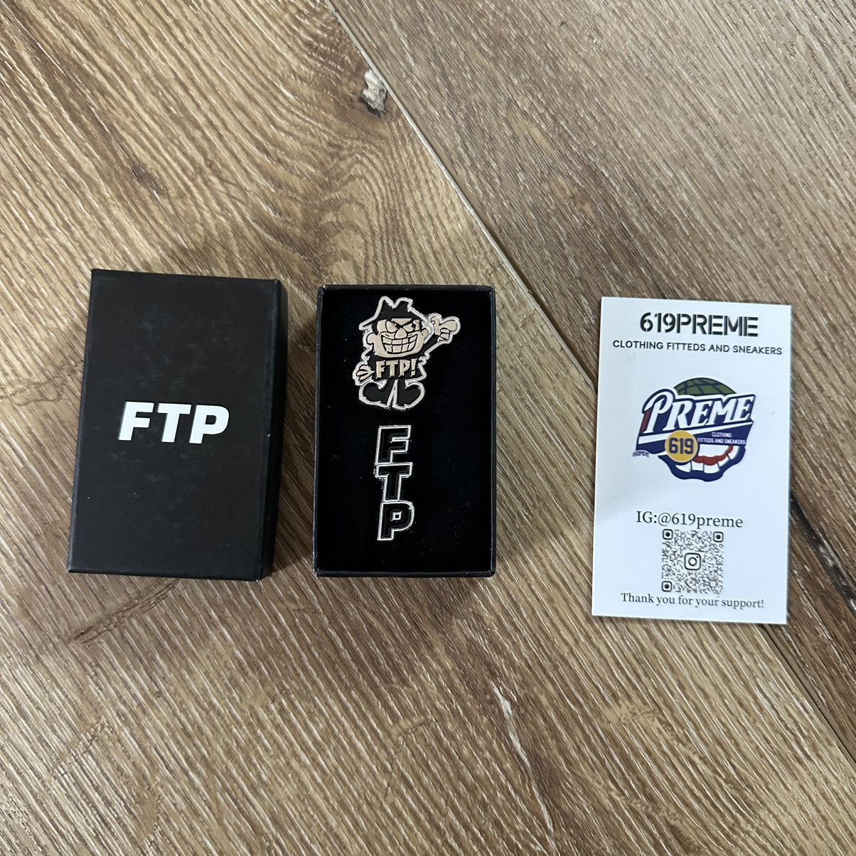 Fuck The Population FTP Boris pin set (two included) Size ONE SIZE - 1 Thumbnail