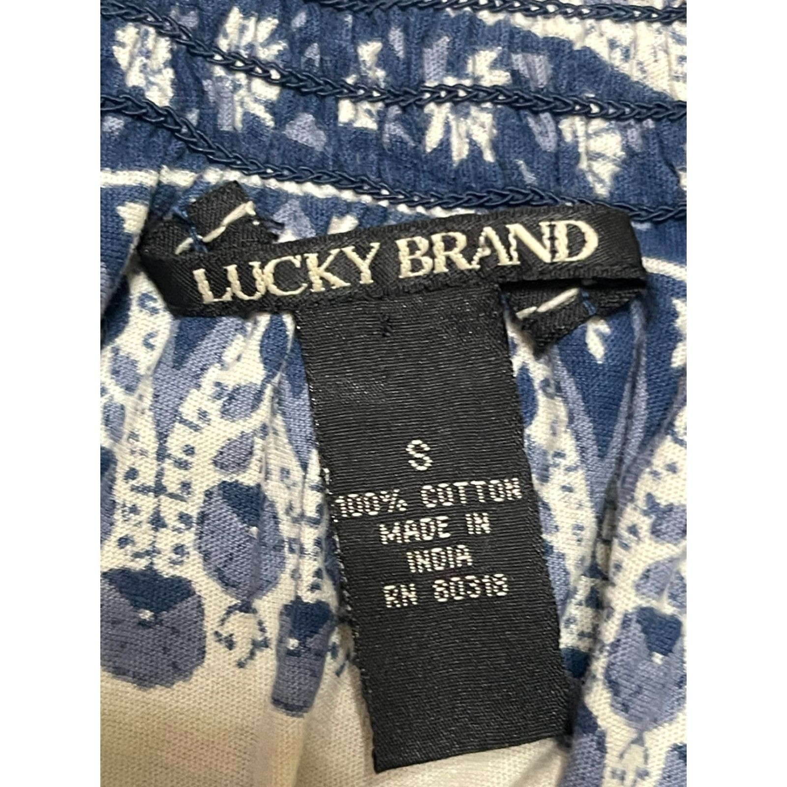 Lucky Brand Lucky Brand Shirt Women’s Size S White Blue V-Neck 3/4 Sleeve T-Shirt Casual Fall Spring Summer Modern Basic Size S / US 4 / IT 40 - 5 Thumbnail