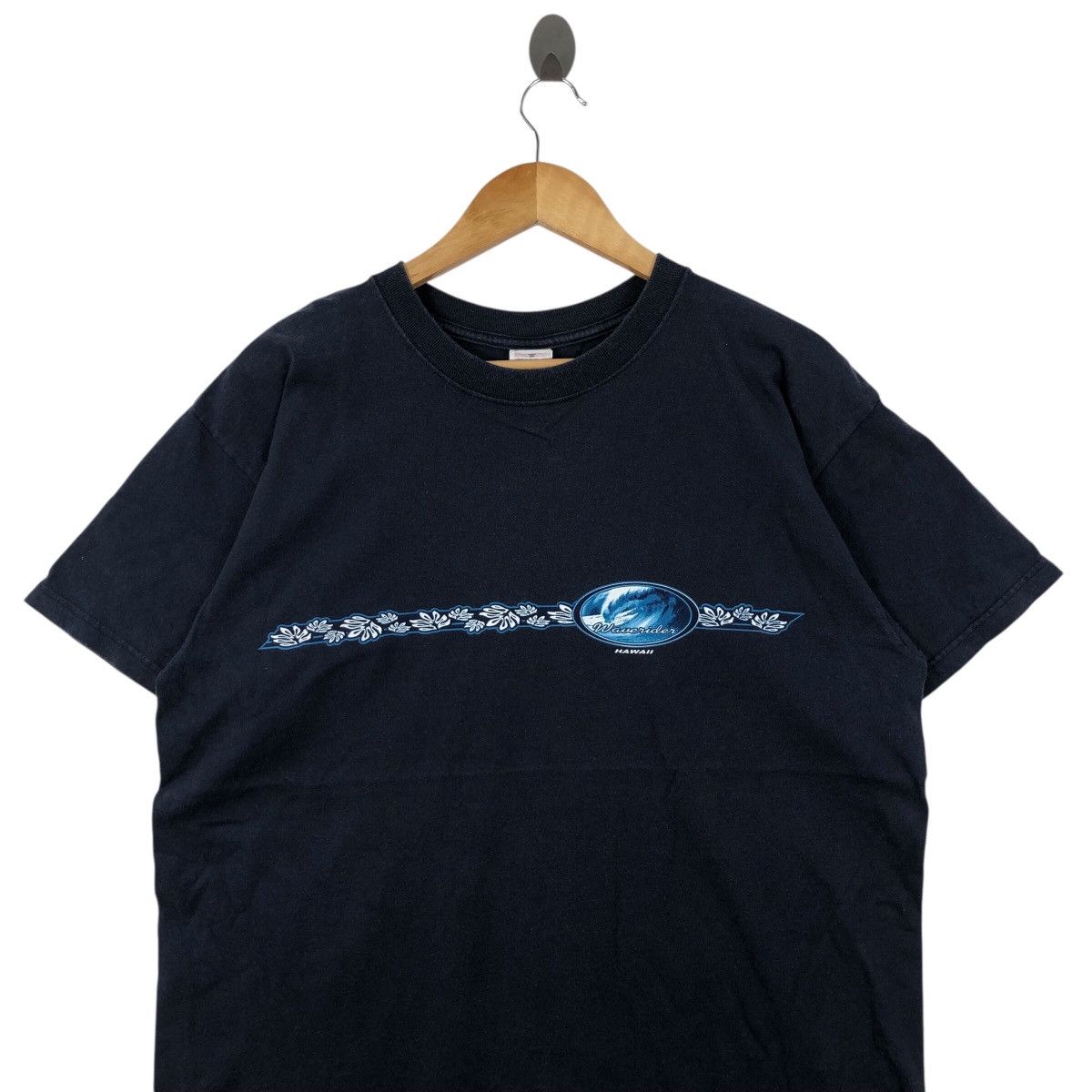 Vintage Vintage WAVERIDER Hawaii T Shirt Surfing Size L Size US L / EU 52-54 / 3 - 2 Thumbnail