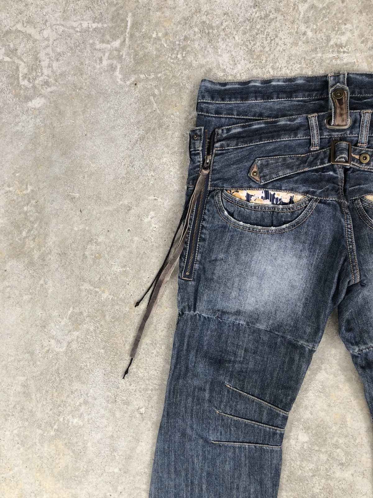 PPFM PPFM Double Waist Distressed Jeans Size US 33 - 11 Thumbnail