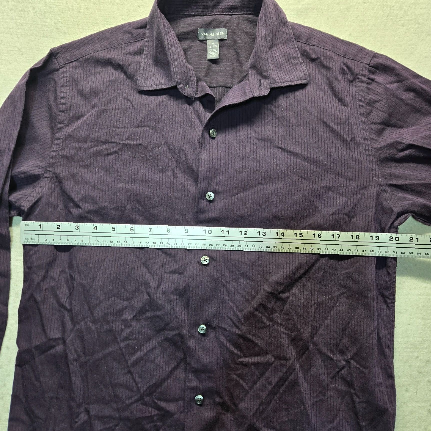Van Heusen VINTAGE Van Heusen Men's Shirt Long Sleeve Button-Up Size 15.5 Purple 90s Size US M / EU 48-50 / 2 - 4 Thumbnail