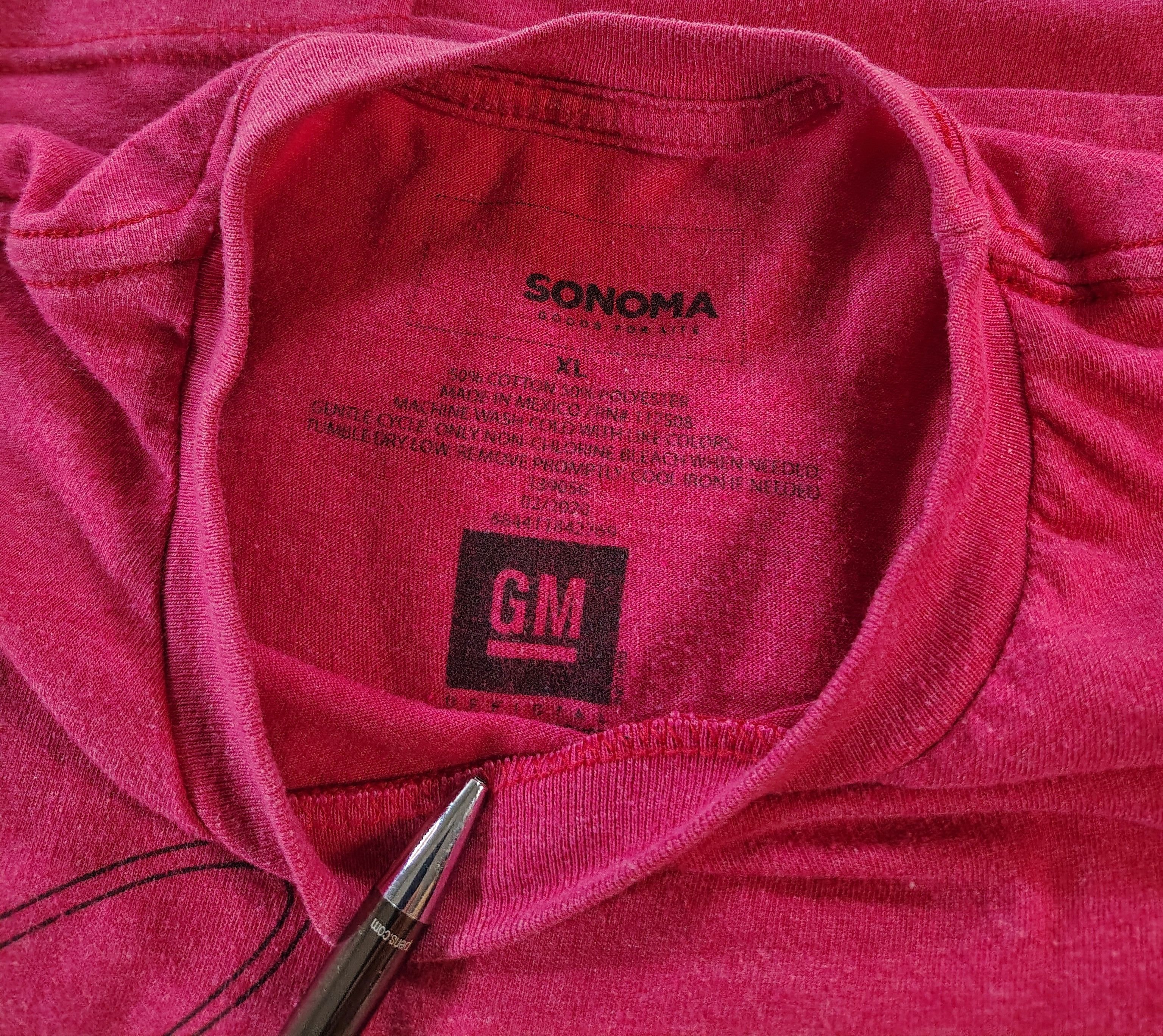 Sonoma Men's Red XL GM Sonoma Corvette Stingray Graphic T-Shirt Size US XL / EU 56 / 4 - 2 Thumbnail
