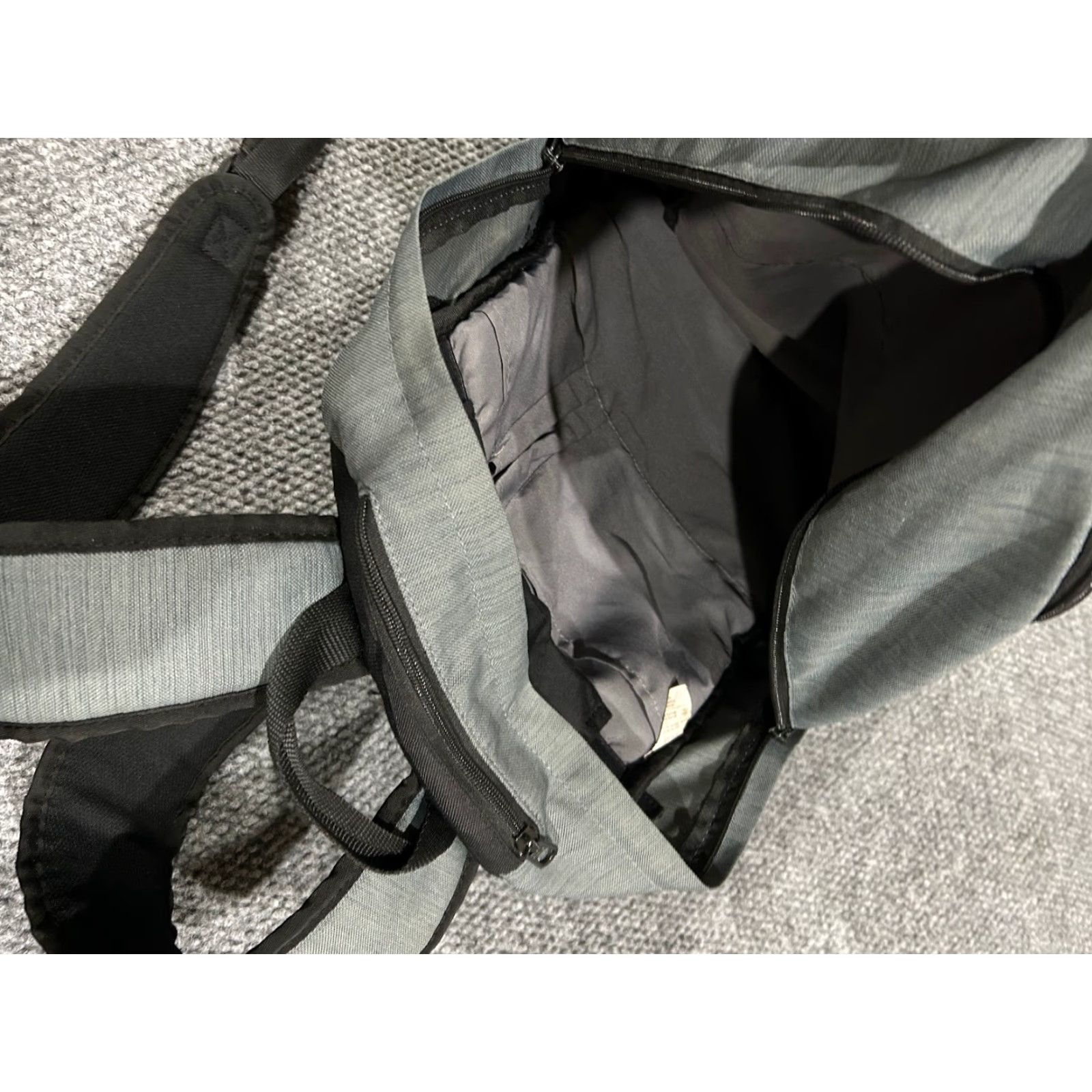 Nike Nike backpack Mens OS gray black athletic school sports Medium Gray Classic Backpack Mens Size ONE SIZE - 5 Thumbnail