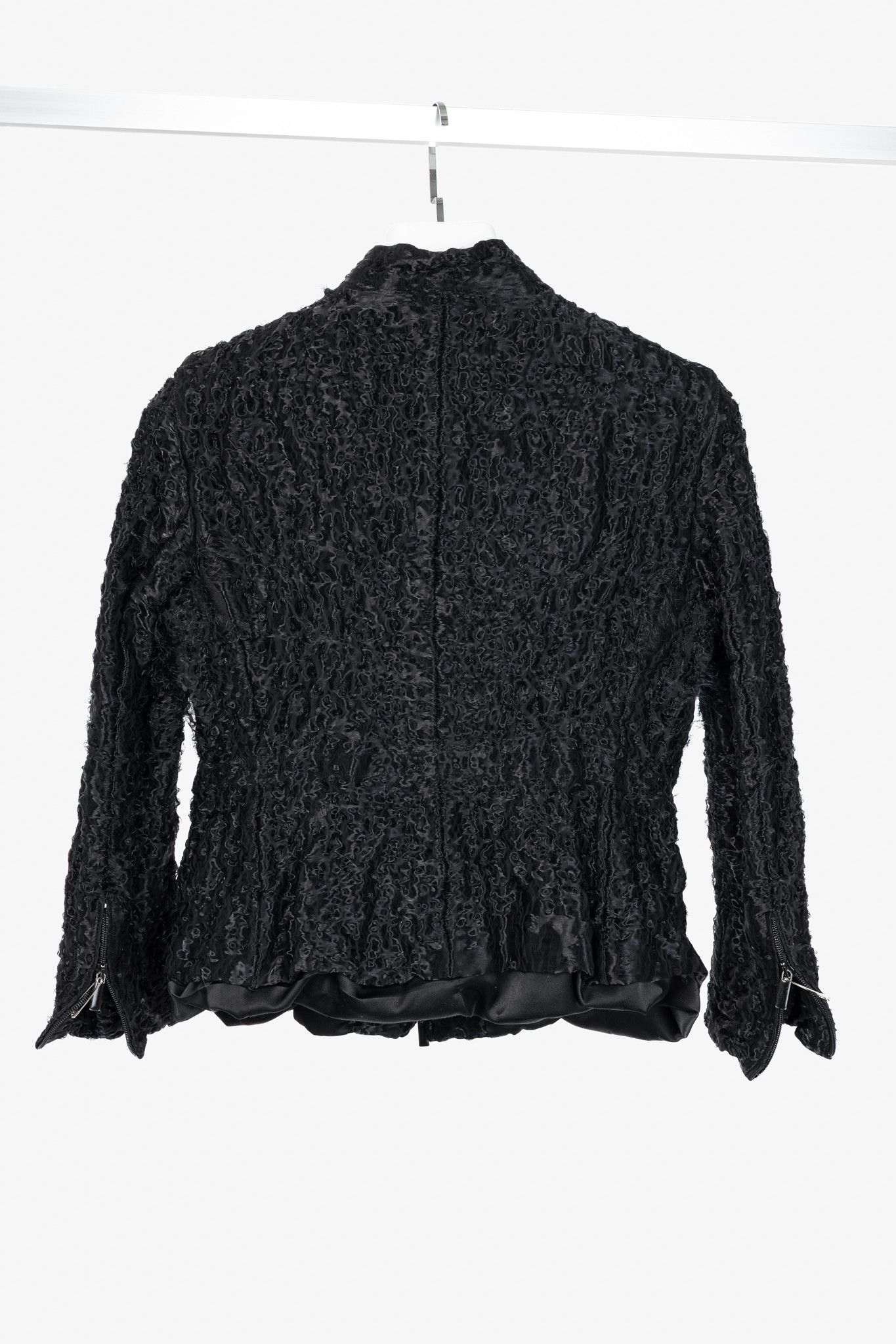 Armani Collezioni Armani Collezioni Black Puckered-Organza Belted Zip Jacket Size XL / US 12-14 / IT 48-50 - 2 Thumbnail
