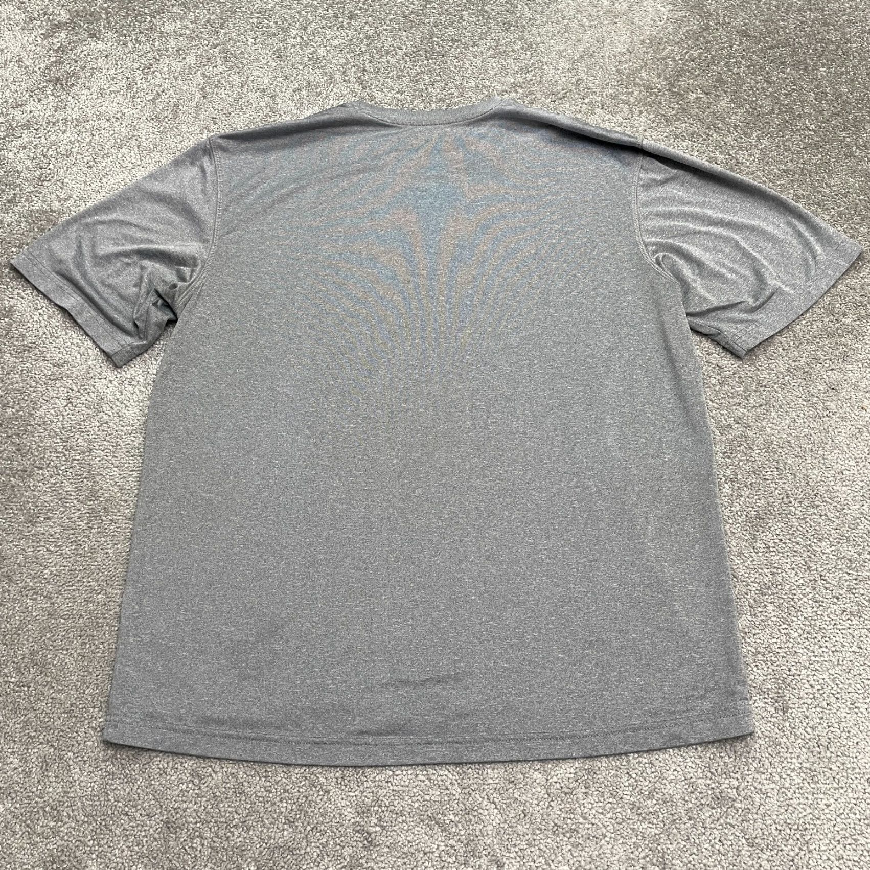 Fila VINTAGE? No. Actually, not vintage. FILA Basic Active T-Shirt Mens L Gray Crew Neck Short Sleeve Athletic Tee Size US L / EU 52-54 / 3 - 2 Thumbnail