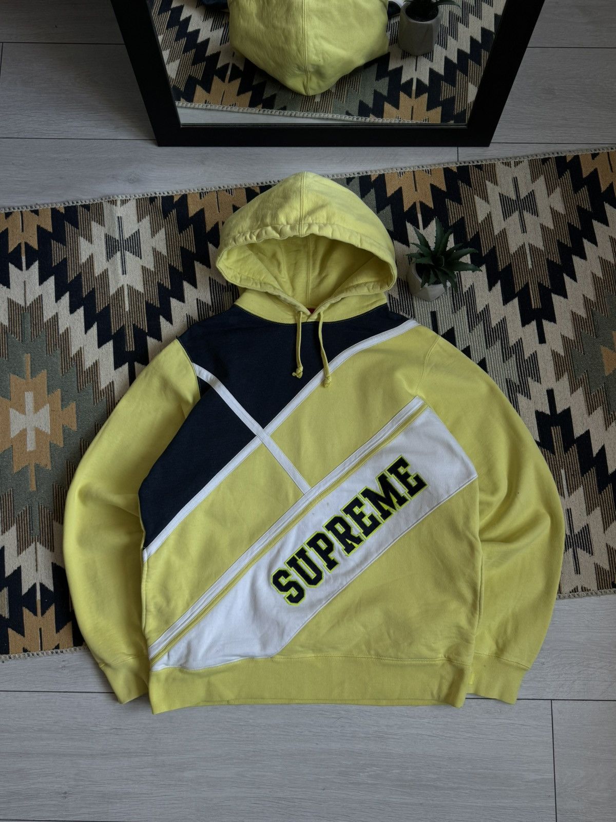 Supreme Supreme Diagonal Logo Hoodie Size US M / EU 48-50 / 2 - 1 Thumbnail