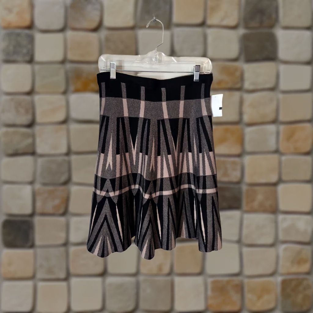Vintage Vila Milano Skirt A Line Black Tan Khaki Geometric Pattern L Womens Size 36" / US 14 / IT 50 - 1 Thumbnail