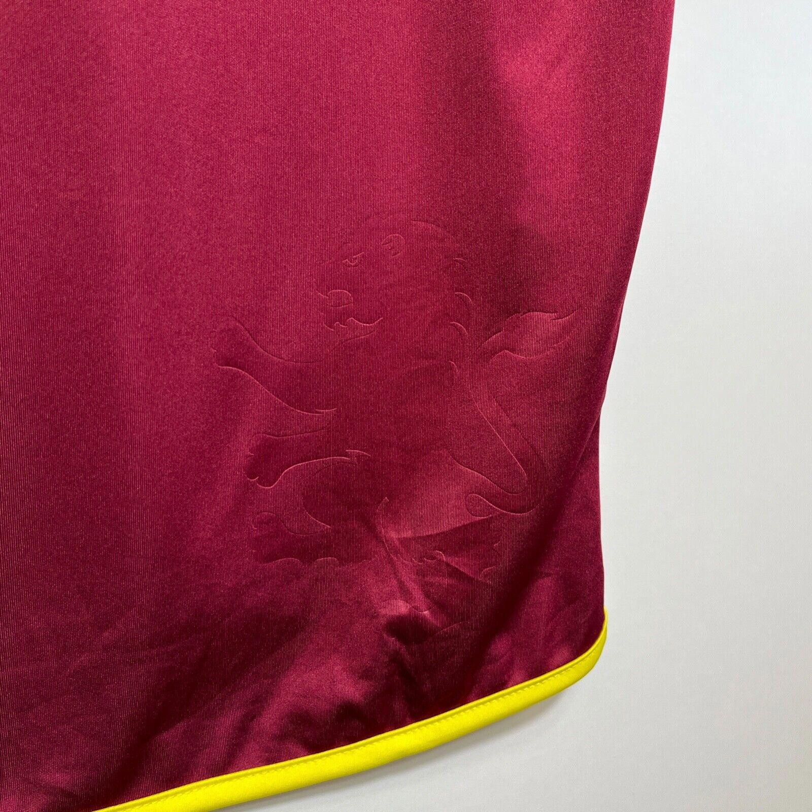 Macron Aston Villa FC 2012 Signed Clark #21 Home Macron Jersey M Size US M / EU 48-50 / 2 - 11 Thumbnail