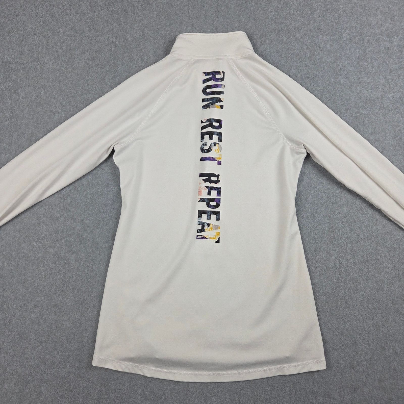 Old Navy Old Navy Active XS Long Sleeve 3/4 Zip Shirt Run Rest Repeat Size XS / US 0-2 / IT 36-38 - 6 Thumbnail