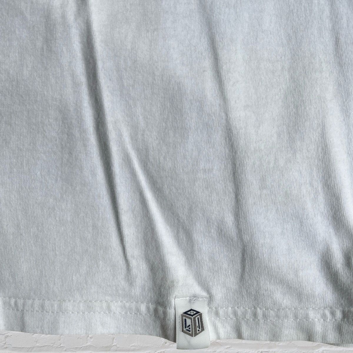 General Research GENERAL RESEARCH 1999 Graphic Print T-Shirt Size US M / EU 48-50 / 2 - 5 Thumbnail