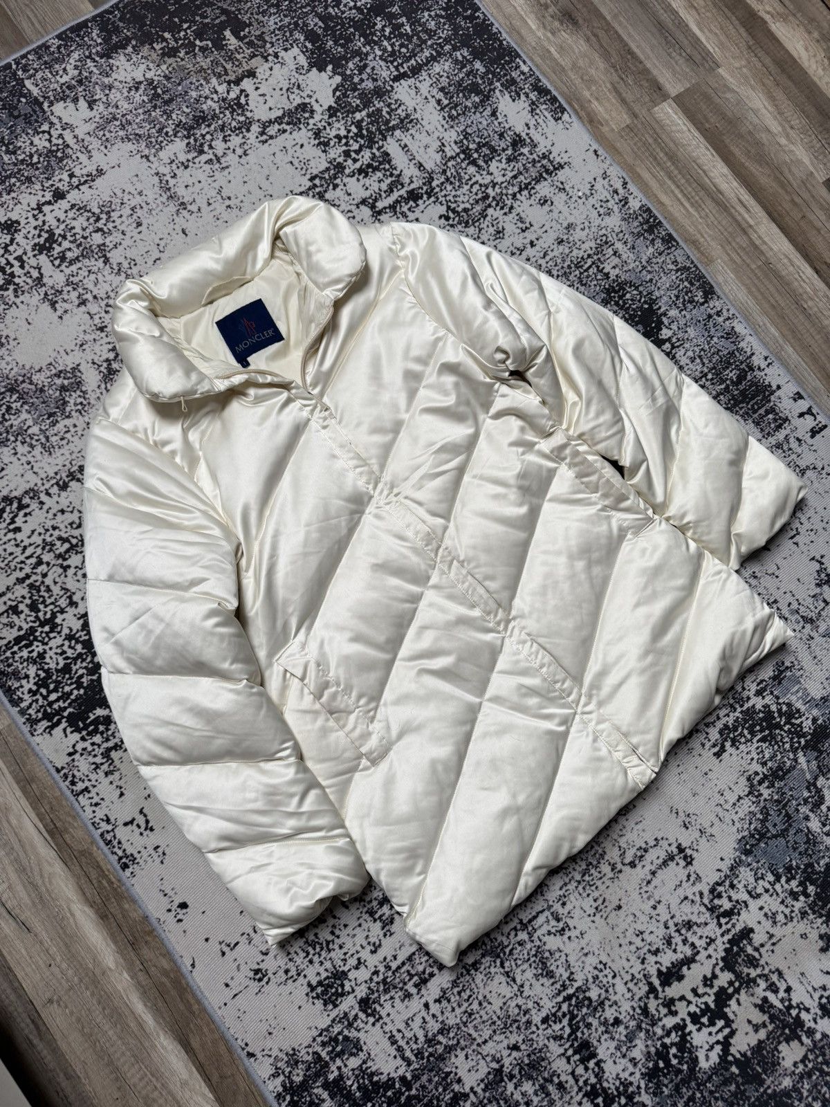 Moncler × Vintage Moncler Vintage Puffer coat jacket 1 beige white S Size US S / EU 44-46 / 1 - 2 Thumbnail