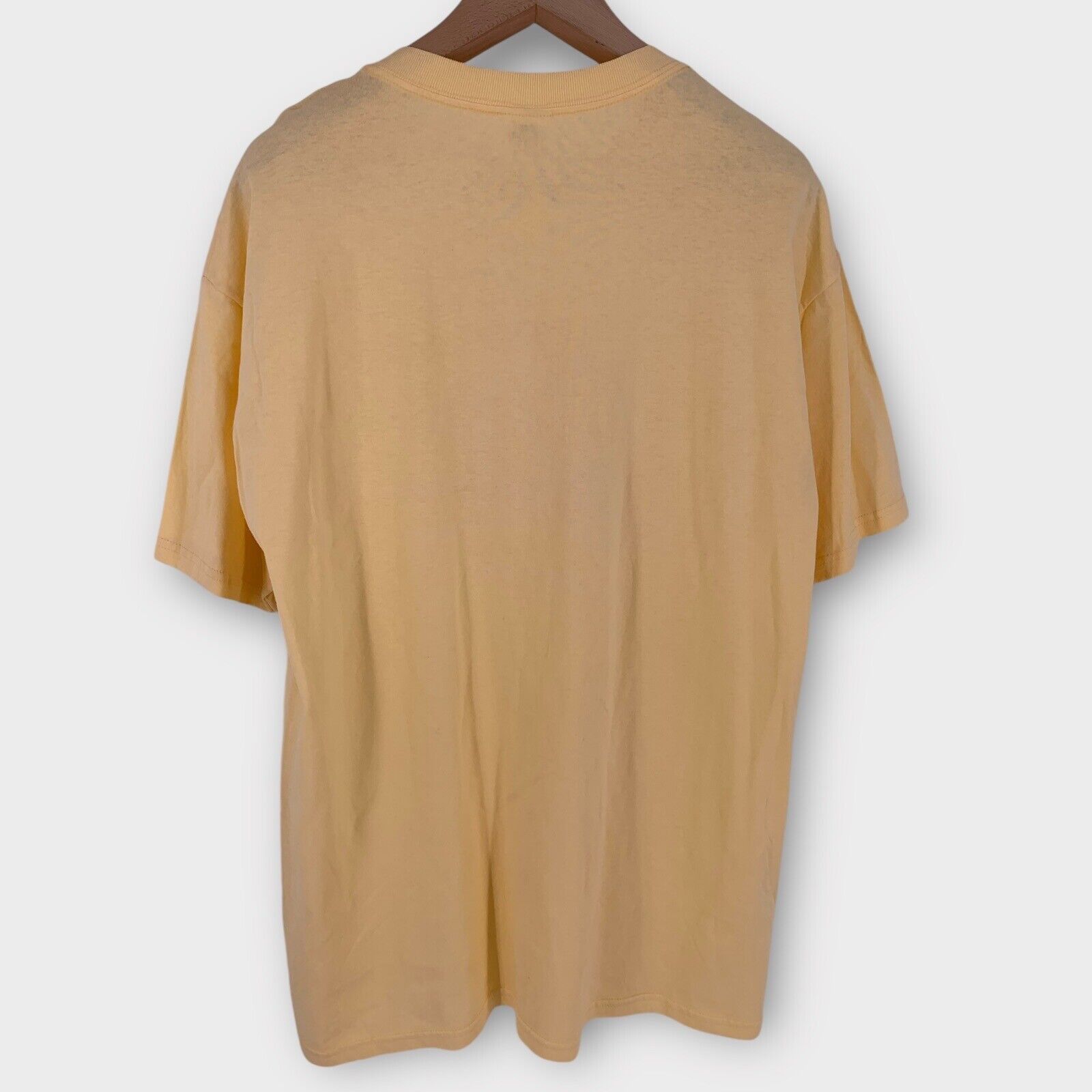 Anvil Vintage Y2K Anvil T-Shirt CAPE COD, MASS Sailboat Yellow XL Size US XL / EU 56 / 4 - 2 Thumbnail