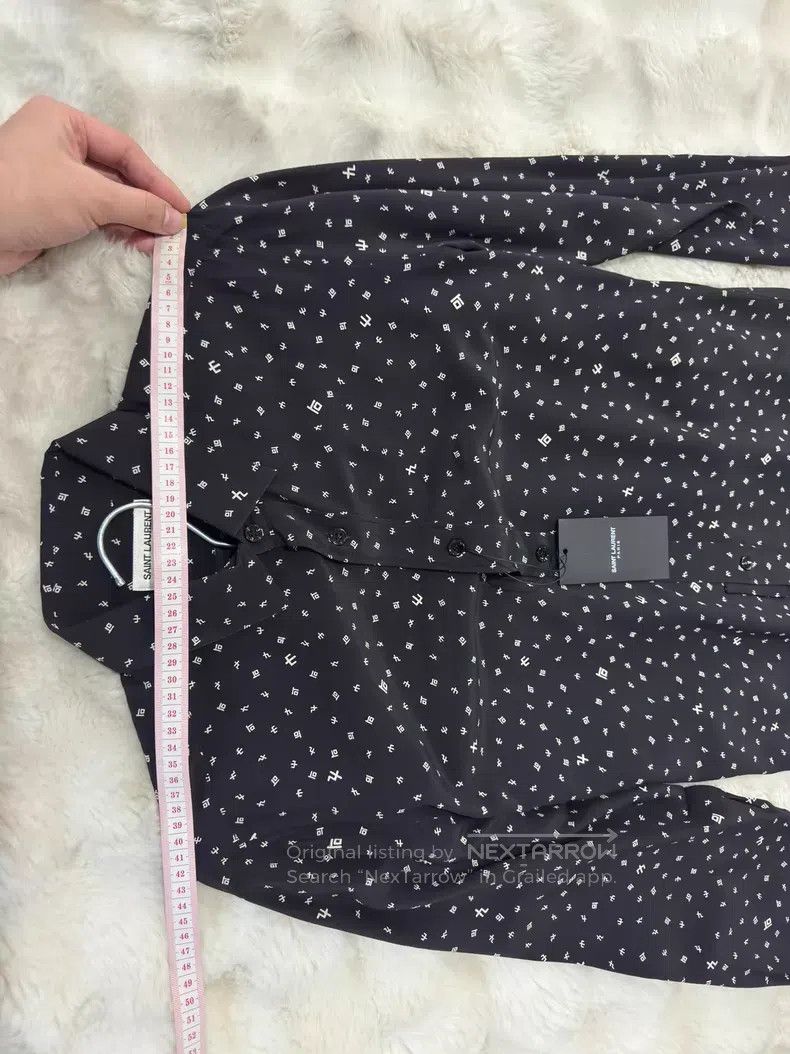 Saint Laurent Paris Saint Laurent Paris size 37 Element Symbol Silk Shirt Size US XS / EU 42 / 0 - 8 Thumbnail