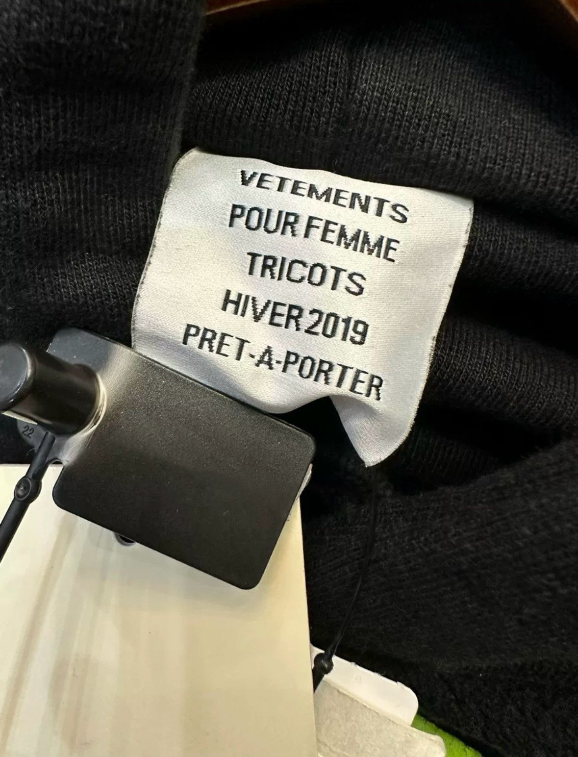 Vetements Vetements 18fw inside out hoodie Size US XS / EU 42 / 0 - 5 Thumbnail
