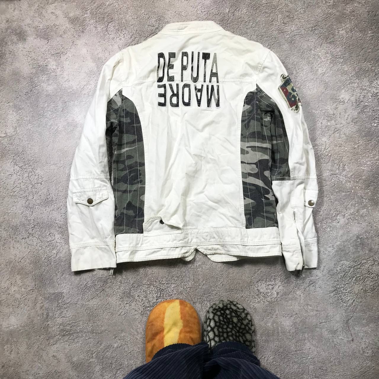 Vintage Vintage Y2K Camo Bomber Jacket Streetwear Skate Washed L Size US L / EU 52-54 / 3 - 6 Thumbnail