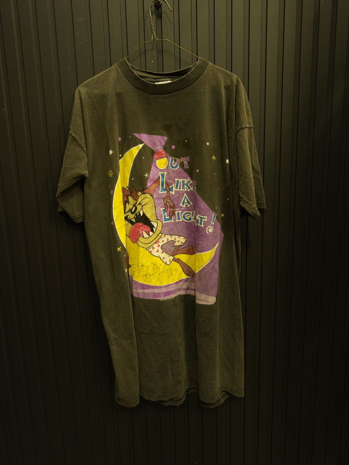 Vintage Vintage 1997 Taz Out Like A Light Long Tee Size US XL / EU 56 / 4 - 1 Thumbnail