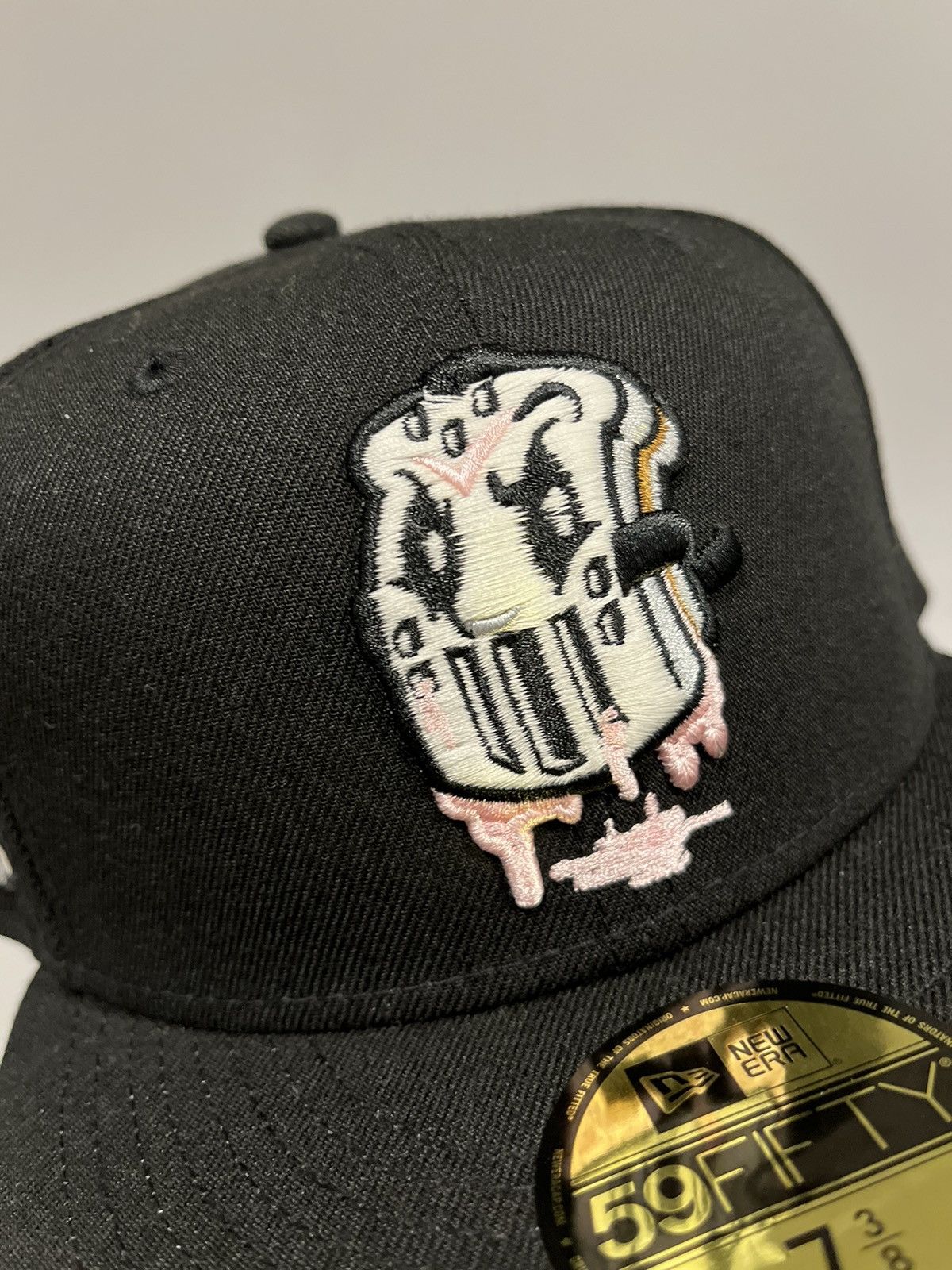 Hat Club × New Era Hatclub Noho Exclusive PBJ Mask Pink Bottom hat size 7 3/8 Size ONE SIZE - 2 Thumbnail