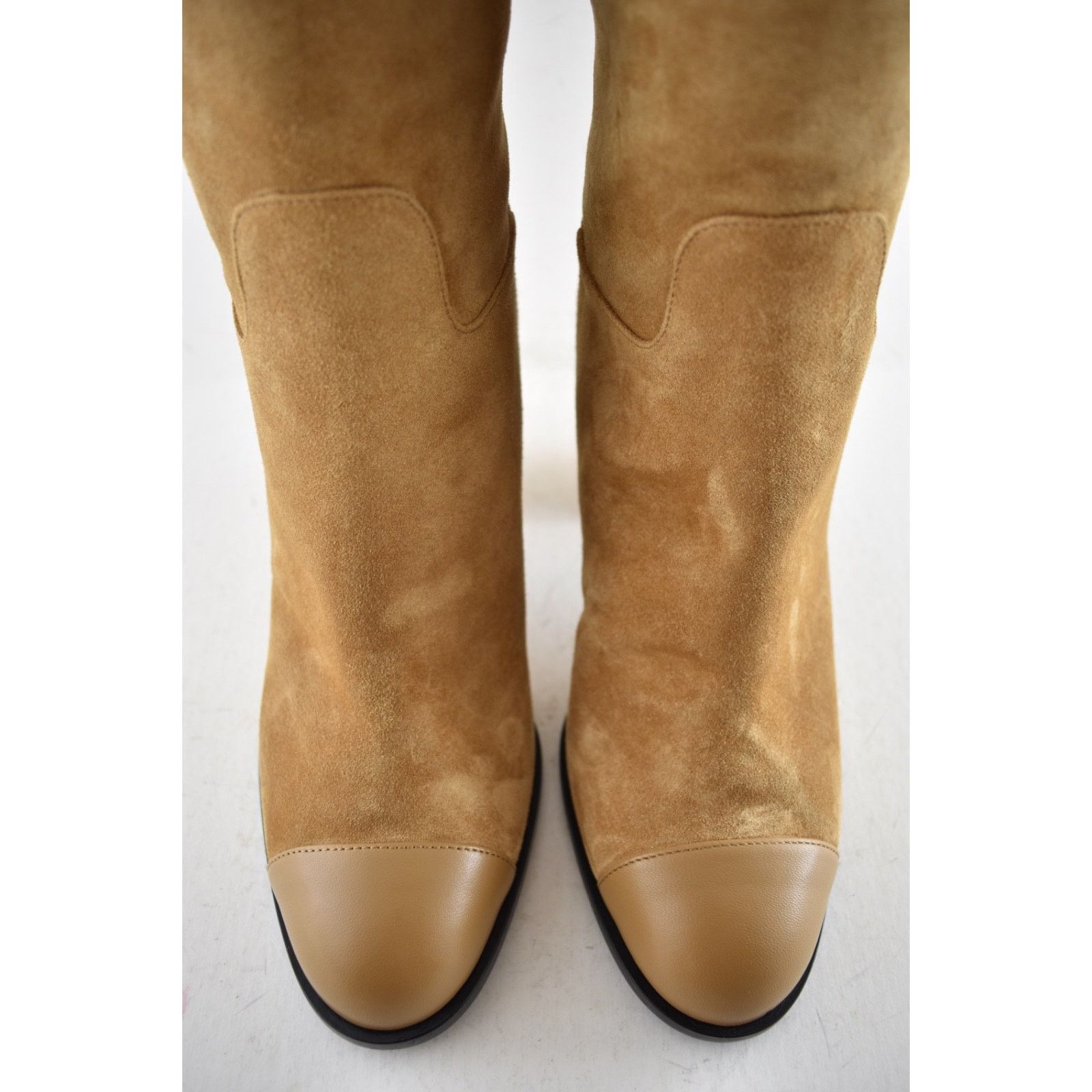 Chanel Chanel 23B Suede Quilted Leather CC Knee High Boots 39.5 Size US 9.5 / IT 39.5 - 8 Thumbnail