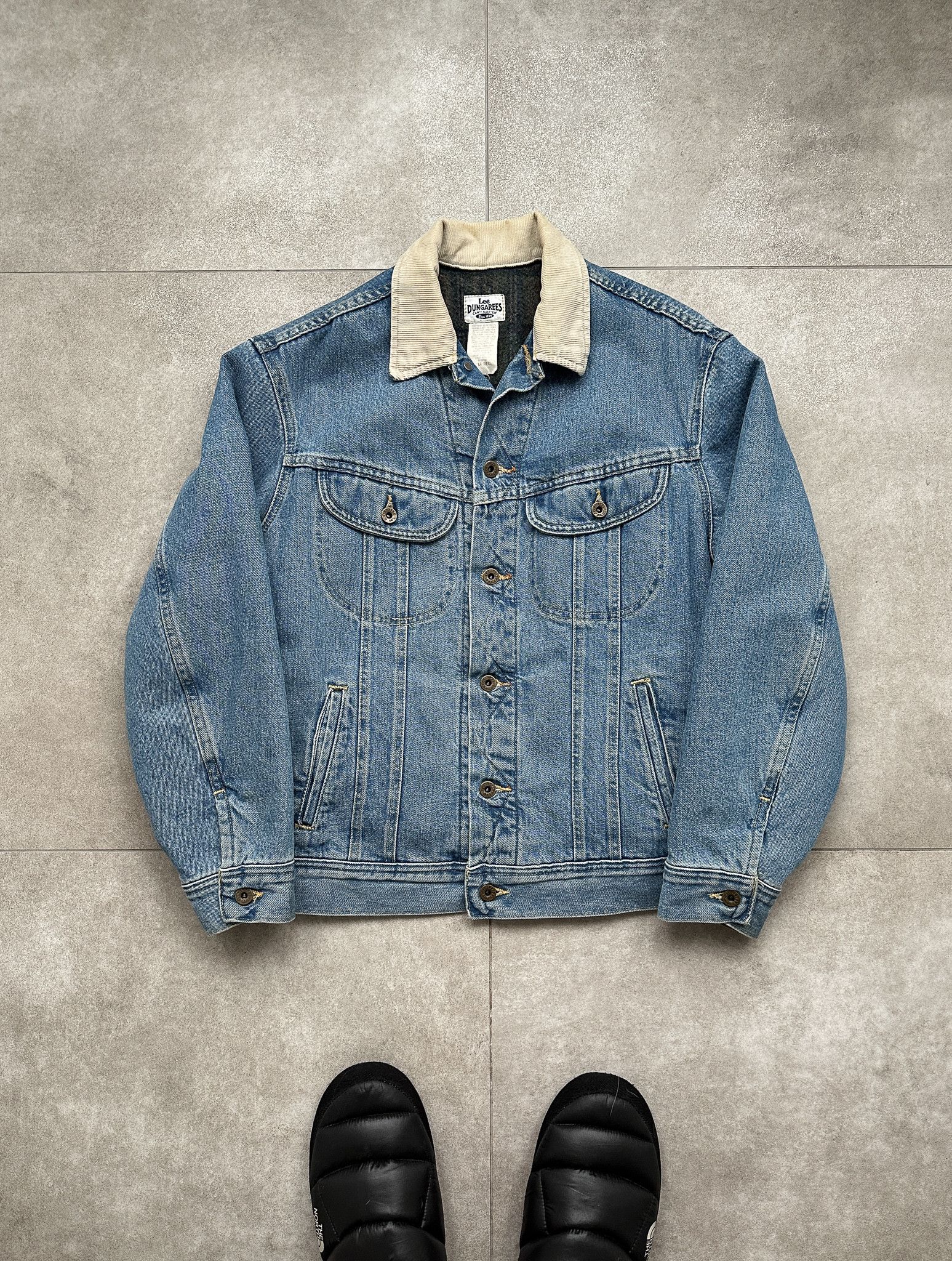 Shops Smiley X Lee Collarless Patch Logo Embroidered Denim Jacket