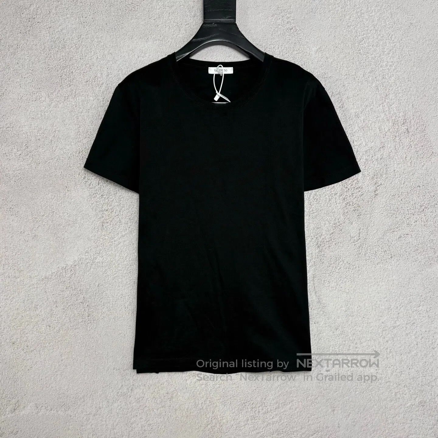 Valentino Valentino Black riveted short-sleeve shirt Size US S / EU 44-46 / 1 - 1 Thumbnail