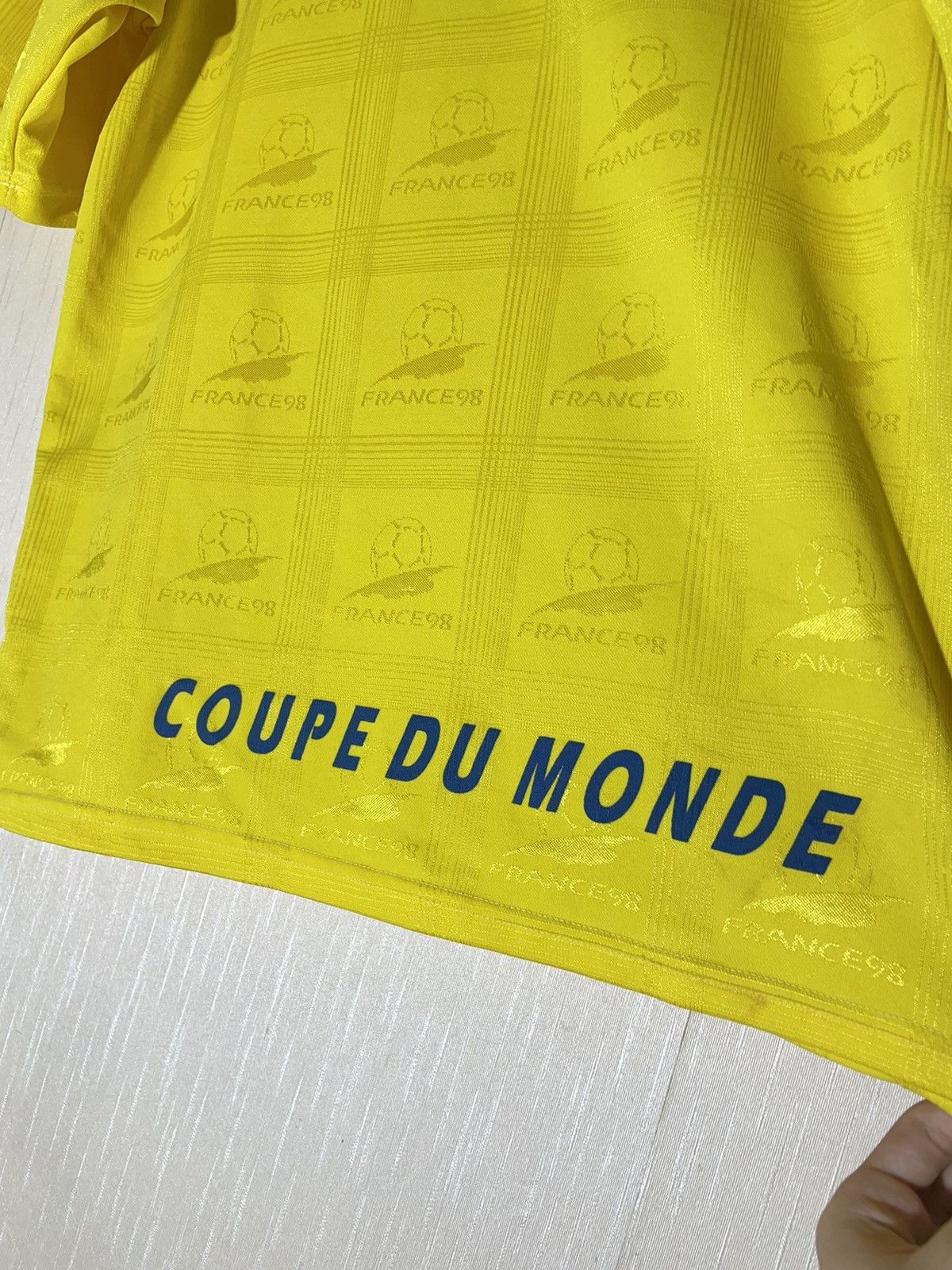 Vintage France 1998 Coupe du Monde vintage jersey Size US L / EU 52-54 / 3 - 12 Thumbnail