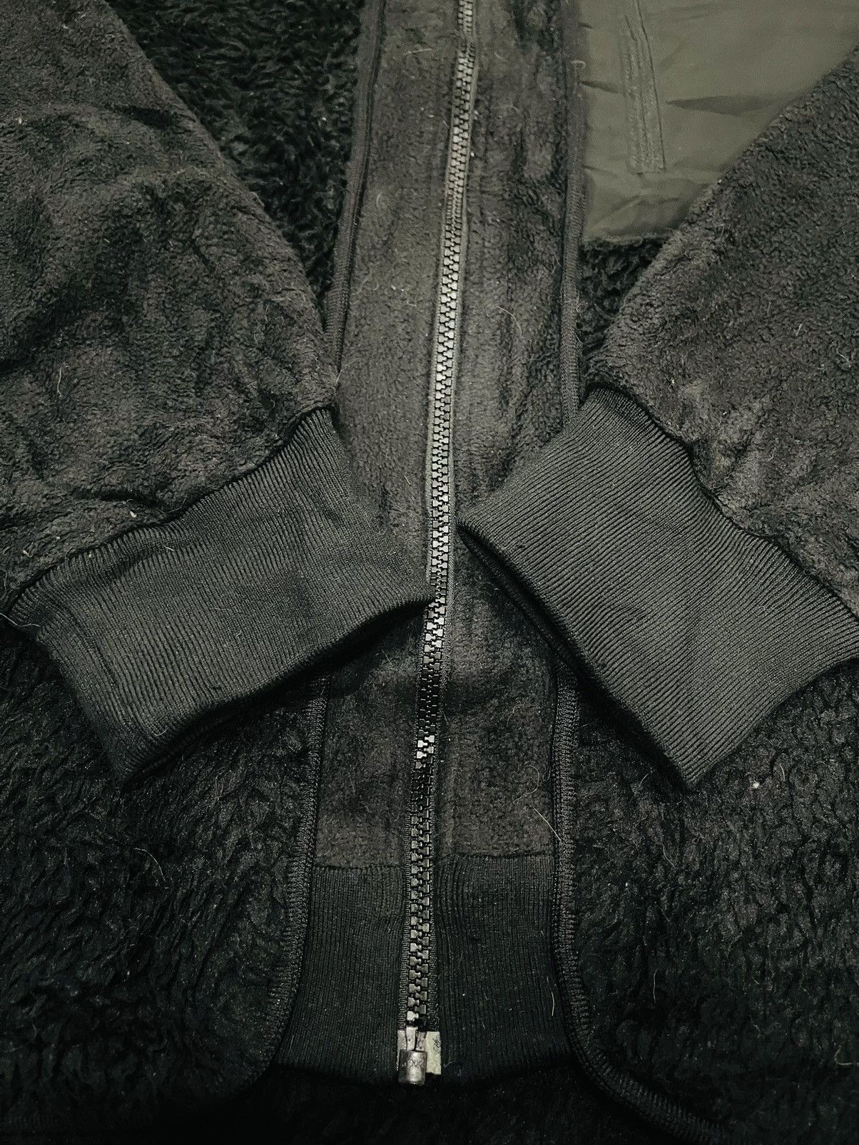 Uniqlo × White Mountaineering Uniqlo X White Mountaineering Fleece (12) Size US L / EU 52-54 / 3 - 8 Thumbnail