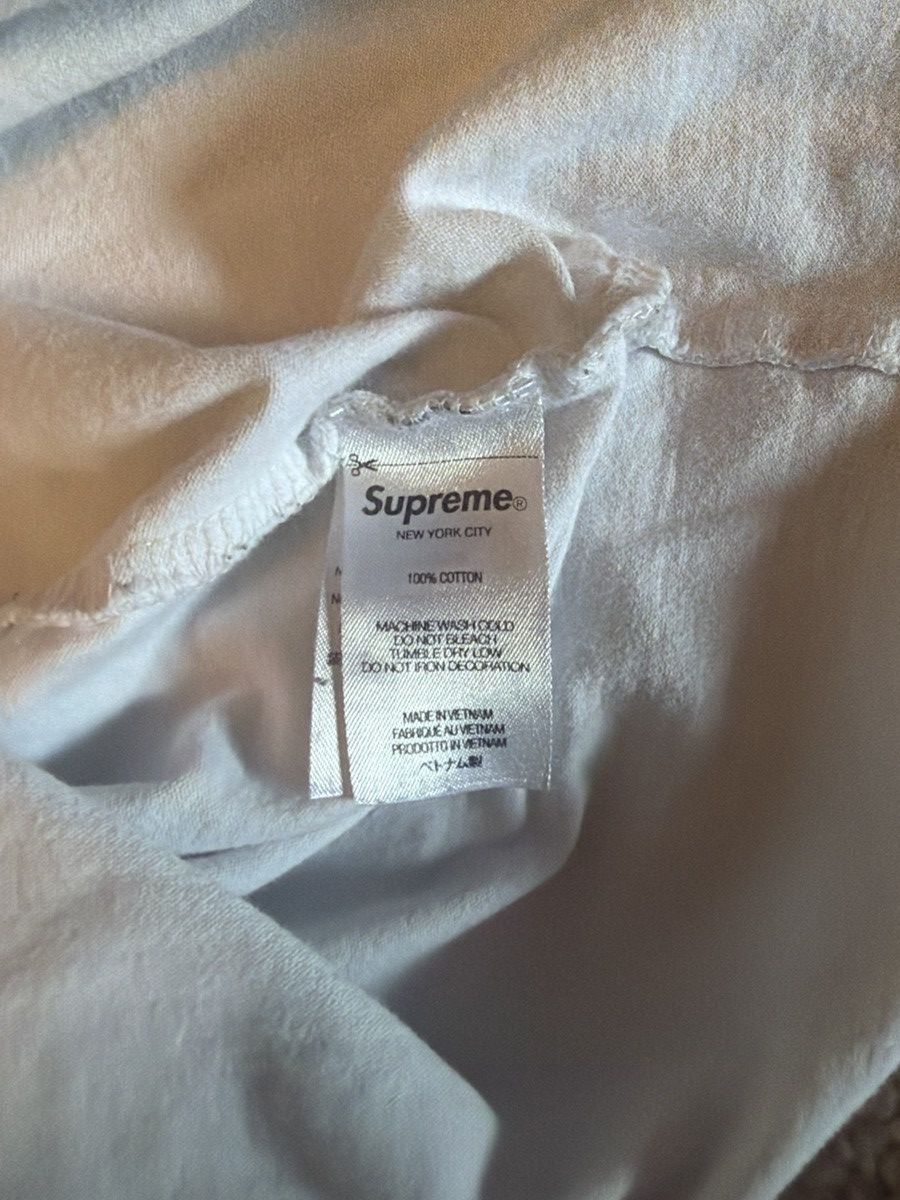 Supreme Supreme Small Box Tee Size US M / EU 48-50 / 2 - 4 Thumbnail