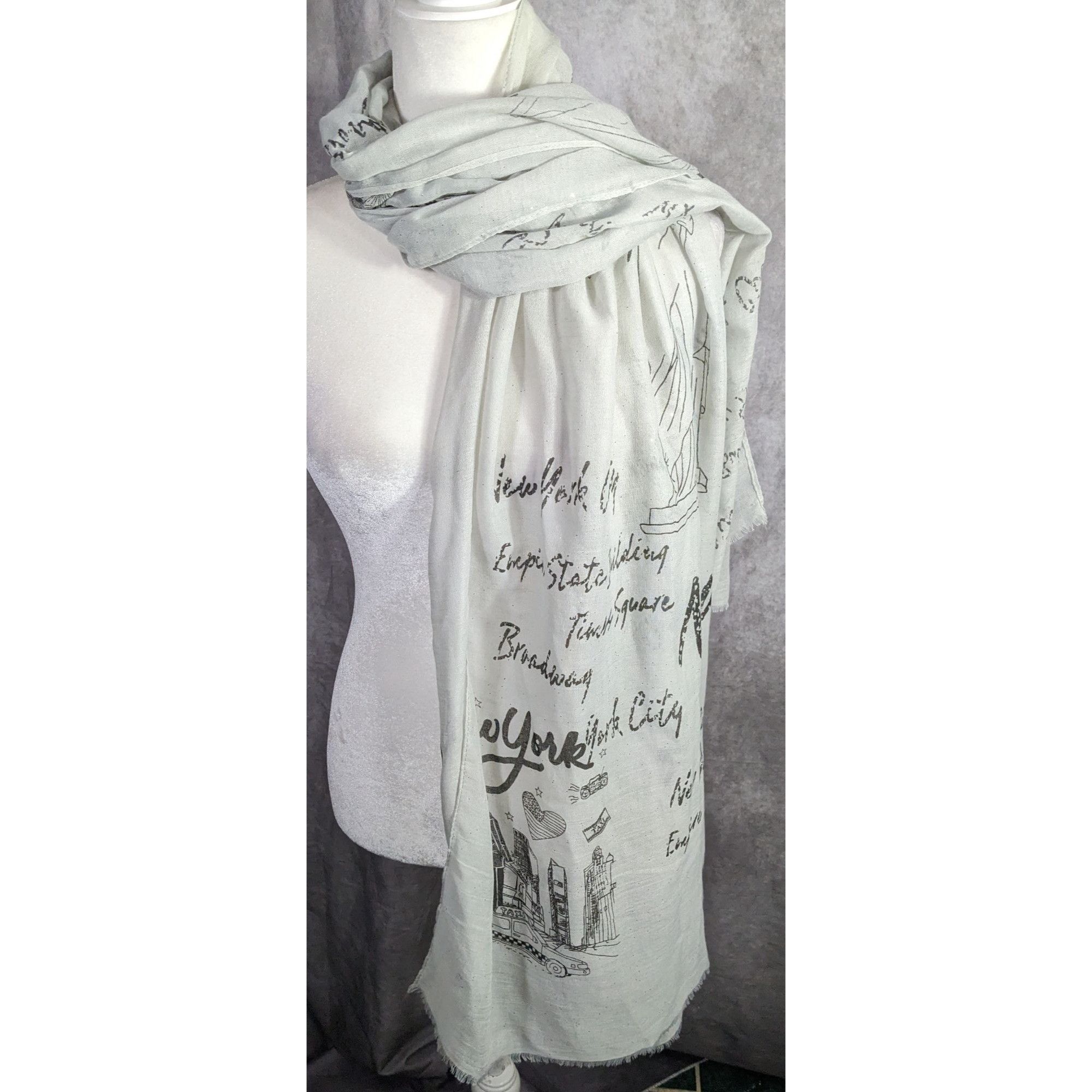 Other New York City Souvenir Scarf Statue Of Liberty & Skyline Pri Size ONE SIZE - 10 Thumbnail