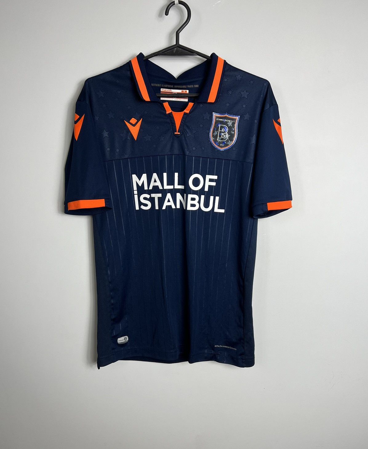 Macron Macron Istanbul Basaksehir 2019 Edin Visca 7 Soccer Jersey Size US S / EU 44-46 / 1 - 2 Thumbnail