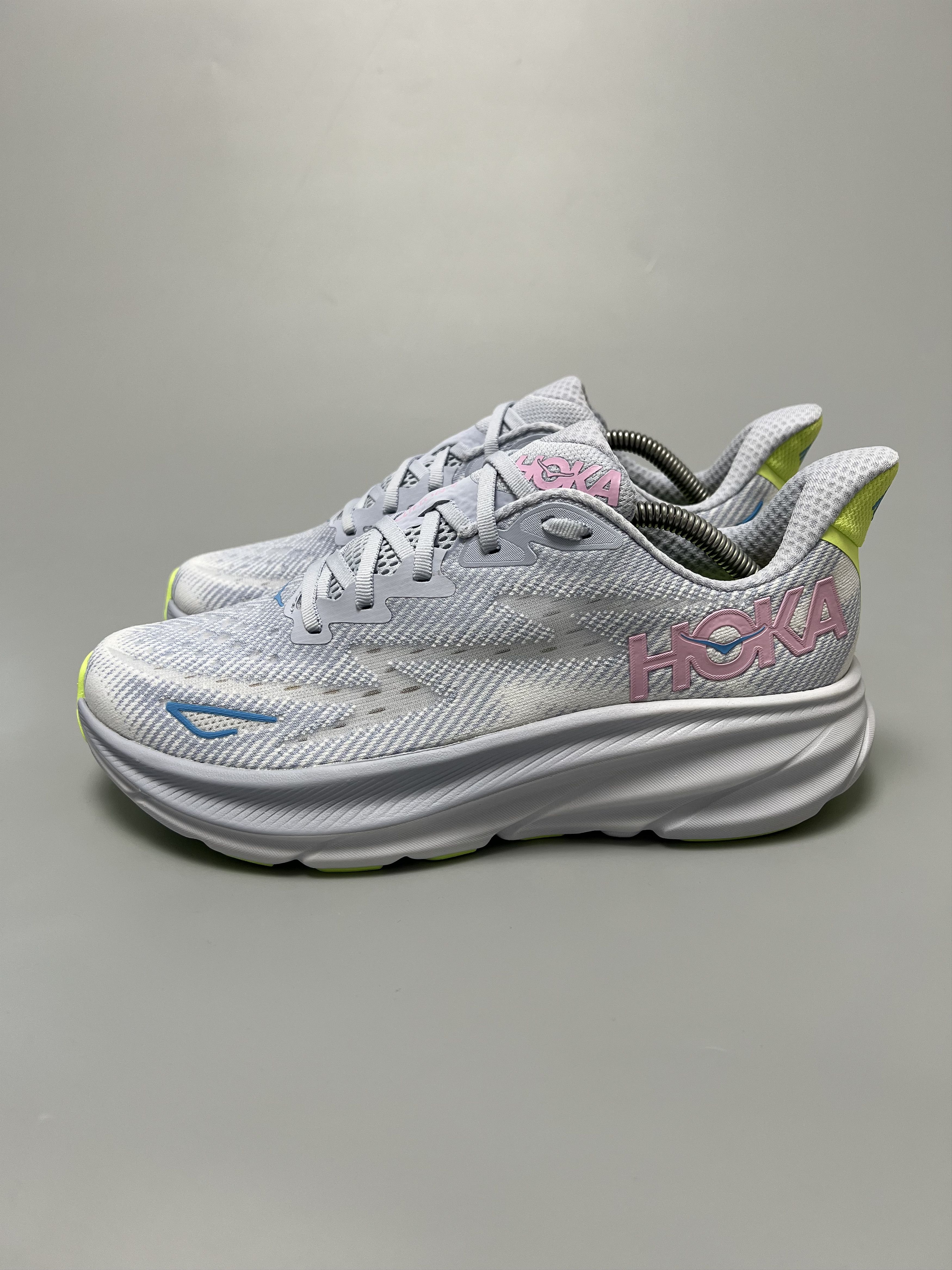 Hoka 10B Hoka One One Clifton 9 Running Shoes Walking Gym Size US 10 / IT 40 - 2 Thumbnail